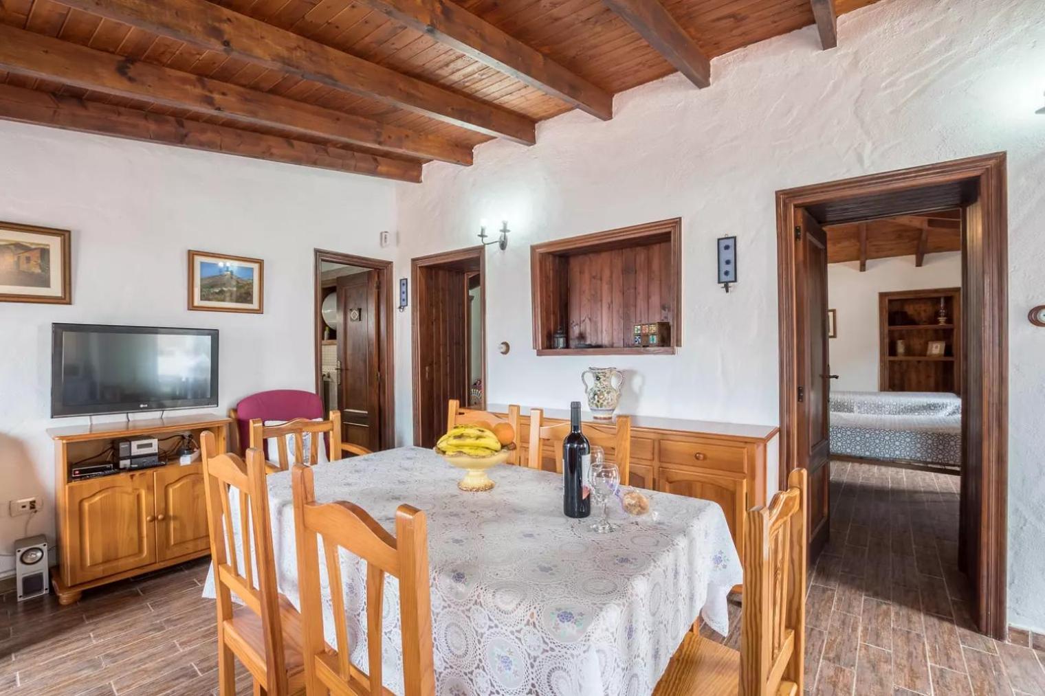Casa Mercedes, Tamaimo