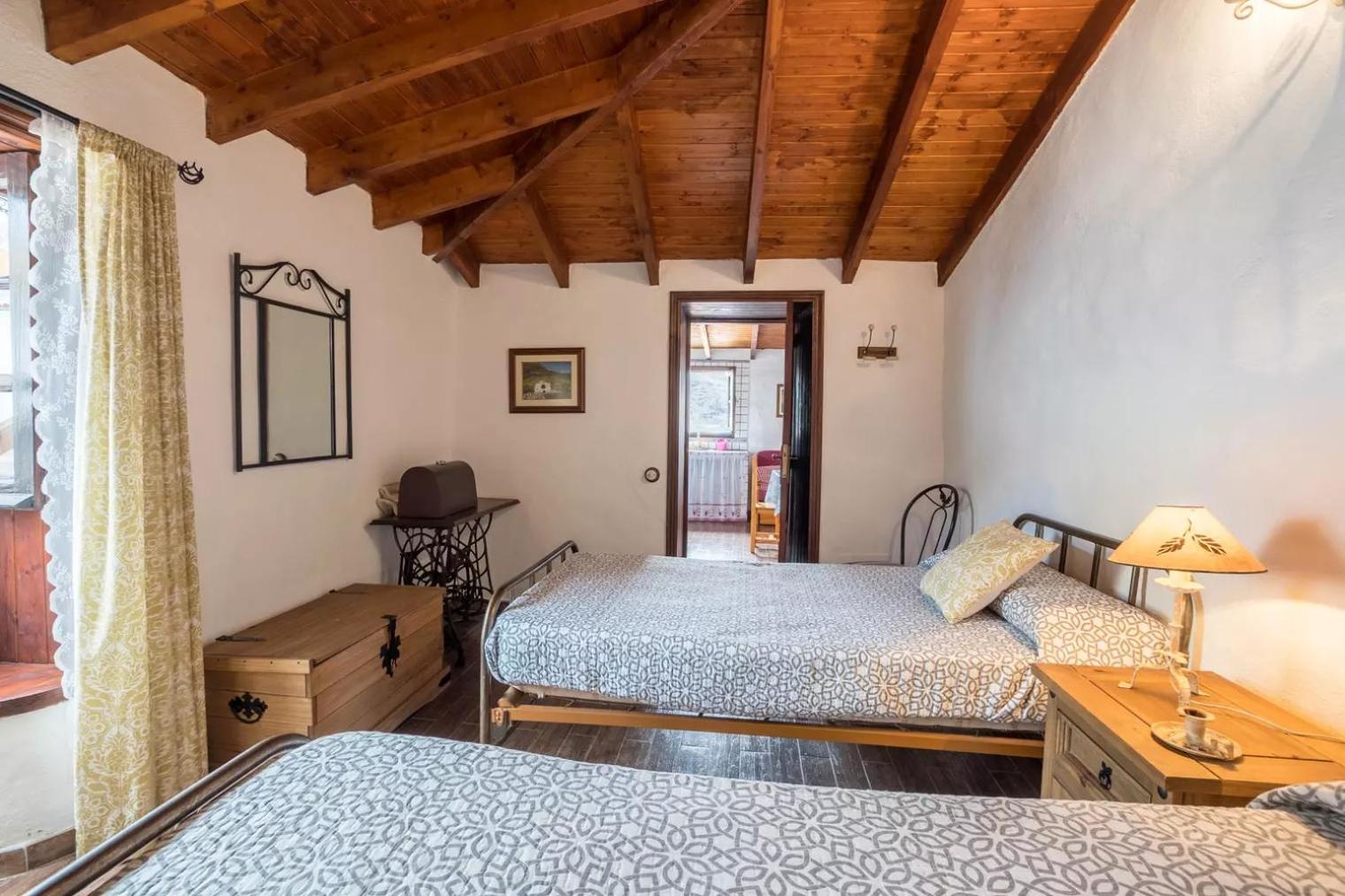 Casa Mercedes, Tamaimo