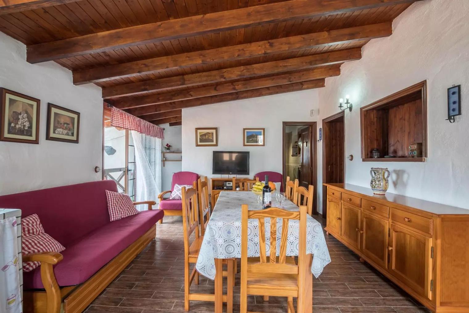 Casa Mercedes, Tamaimo