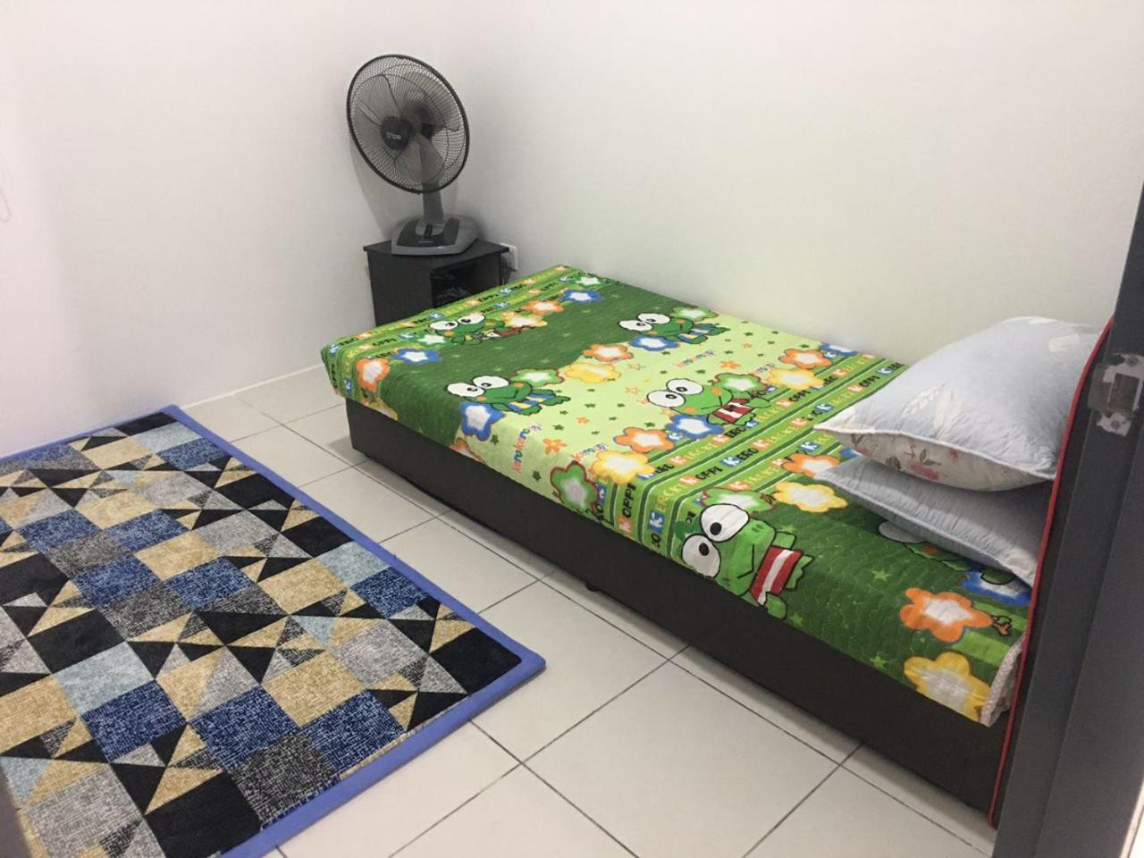 IQ Homestay Cybersouth with Swimming Pool photo 7