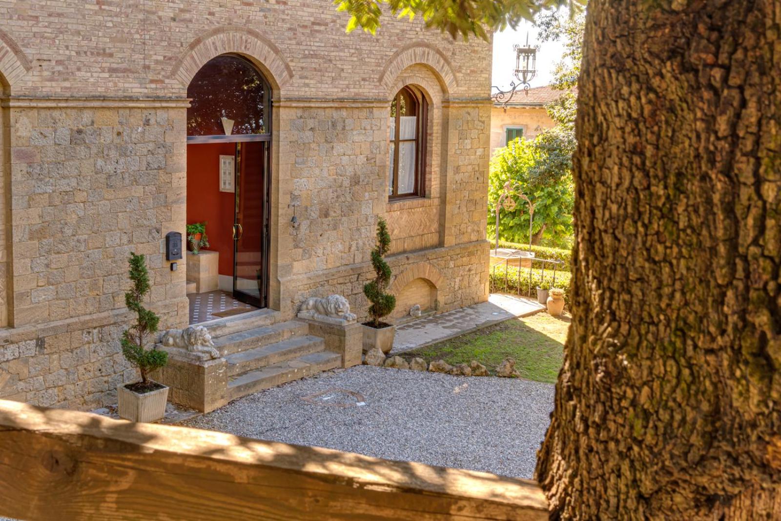 Appartamenti Villa Mascagni view 3