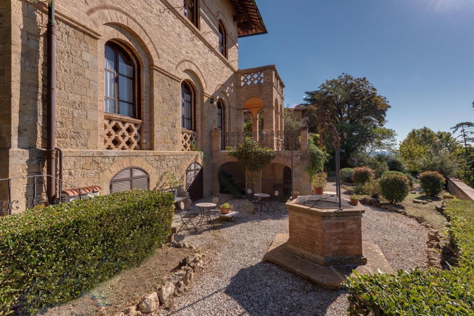 Appartamenti Villa Mascagni view 5
