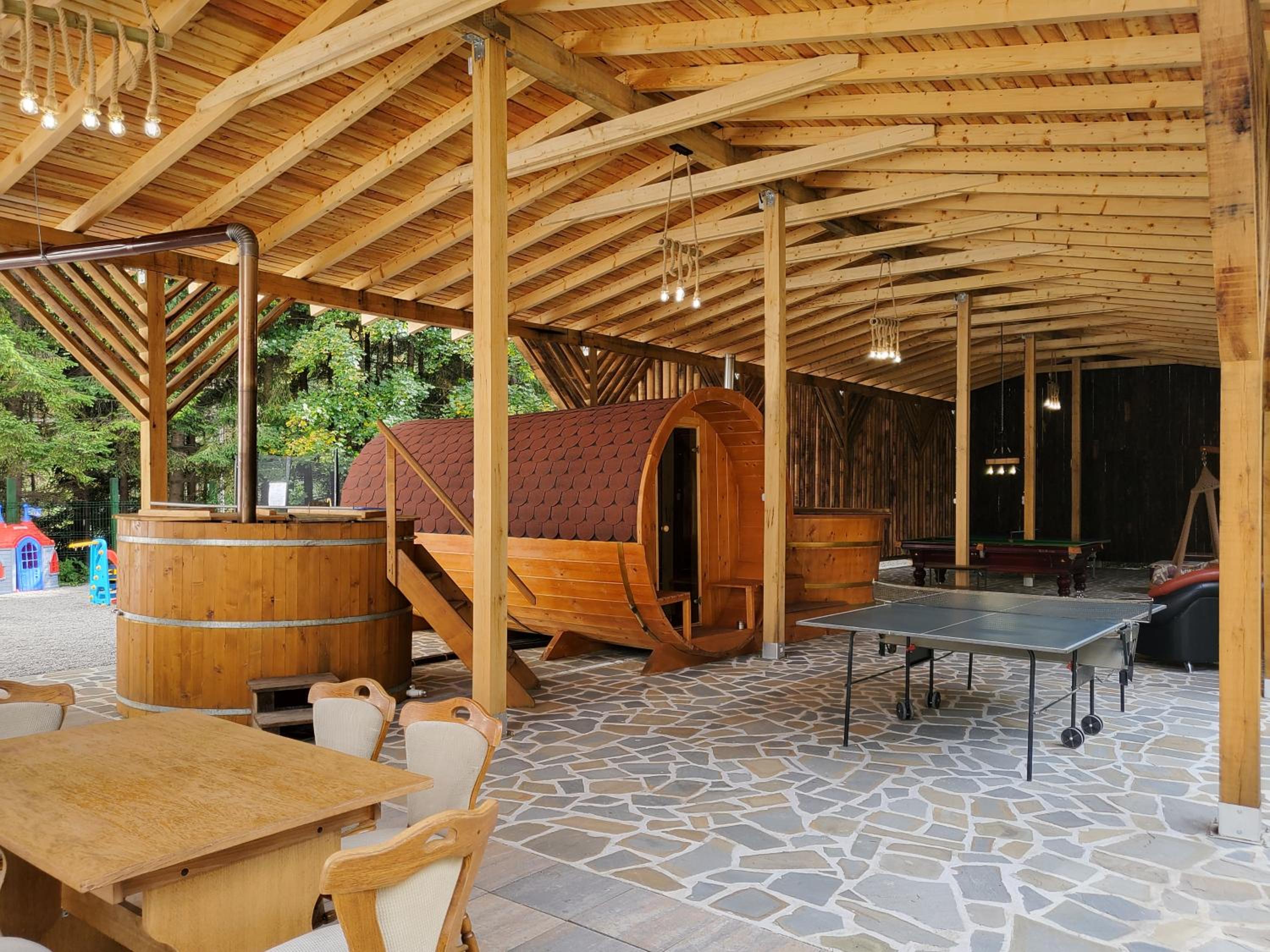Photo 77