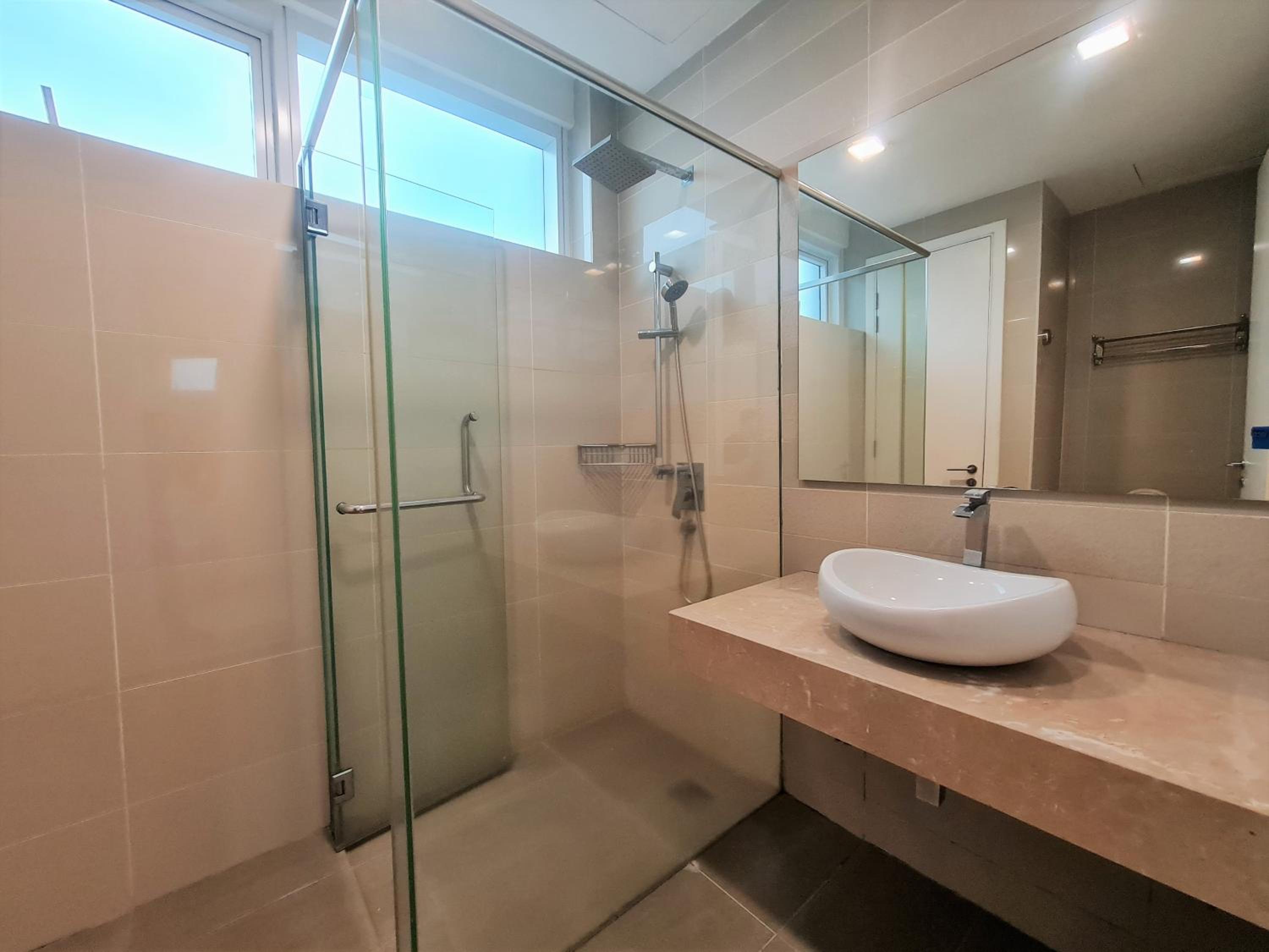 KLCC Binjai 8 Premium Soho Apartment by Sarah's Lodge