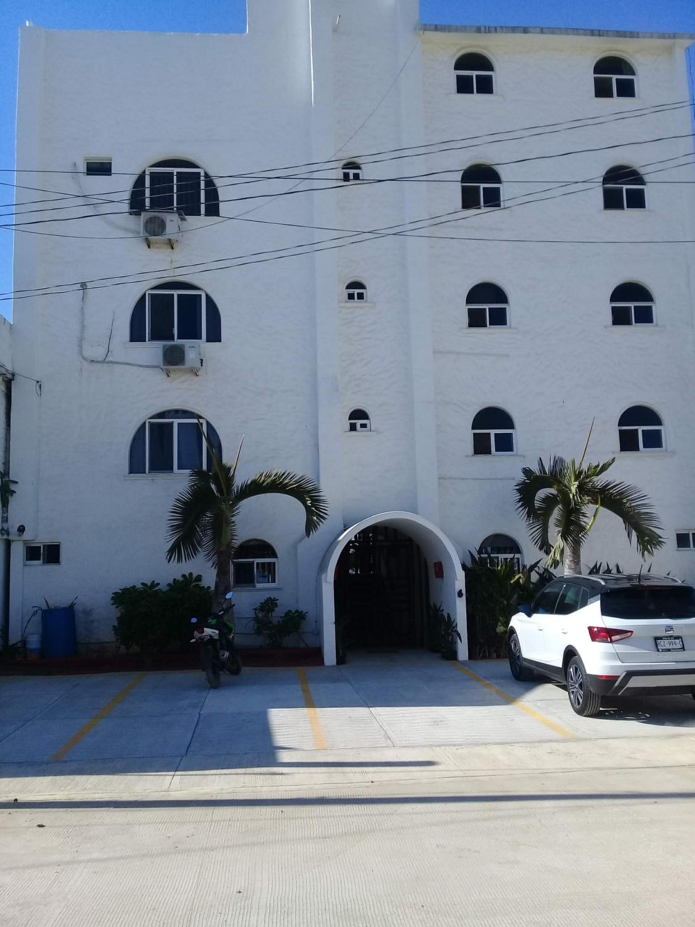 Hotel Condominio Gaudi - Image 1