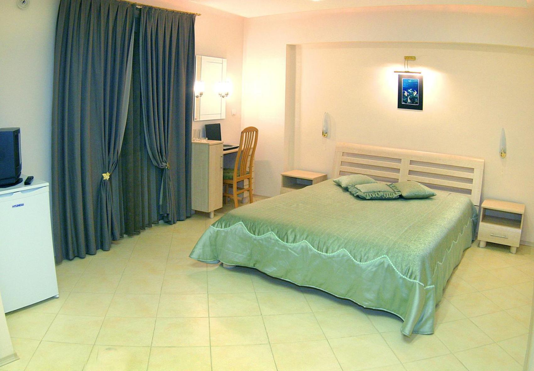 Stela Guest House