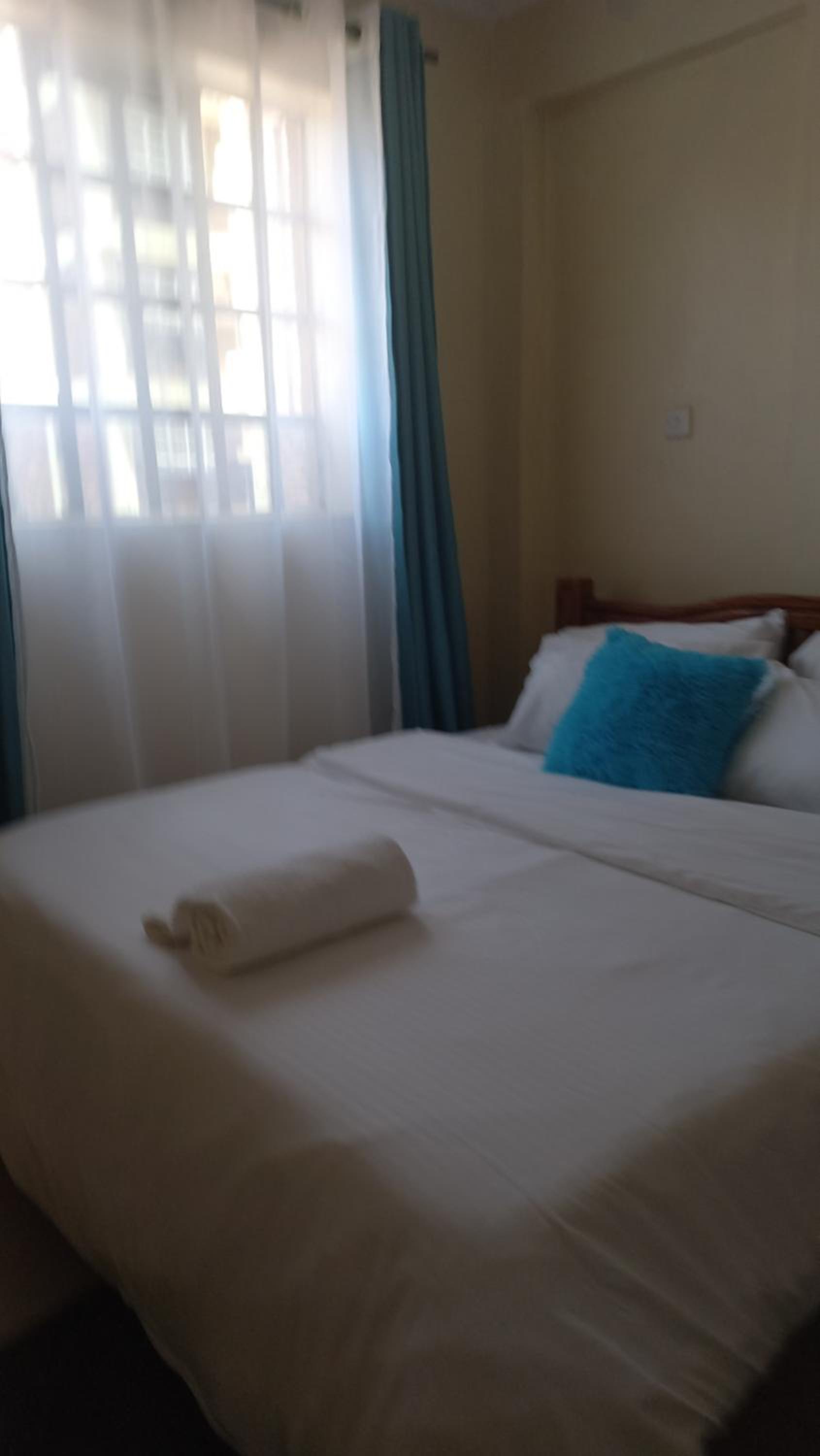 Woodgreek Studio Fully Furnished Apartment