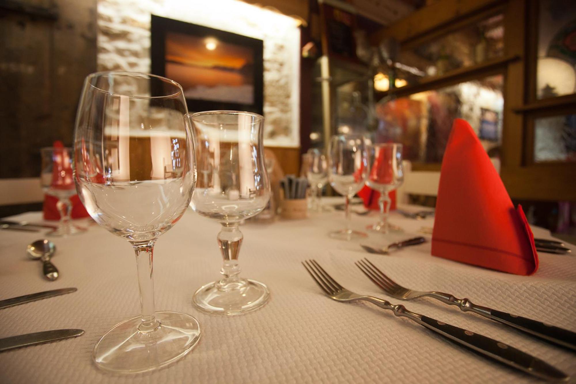 restaurant
