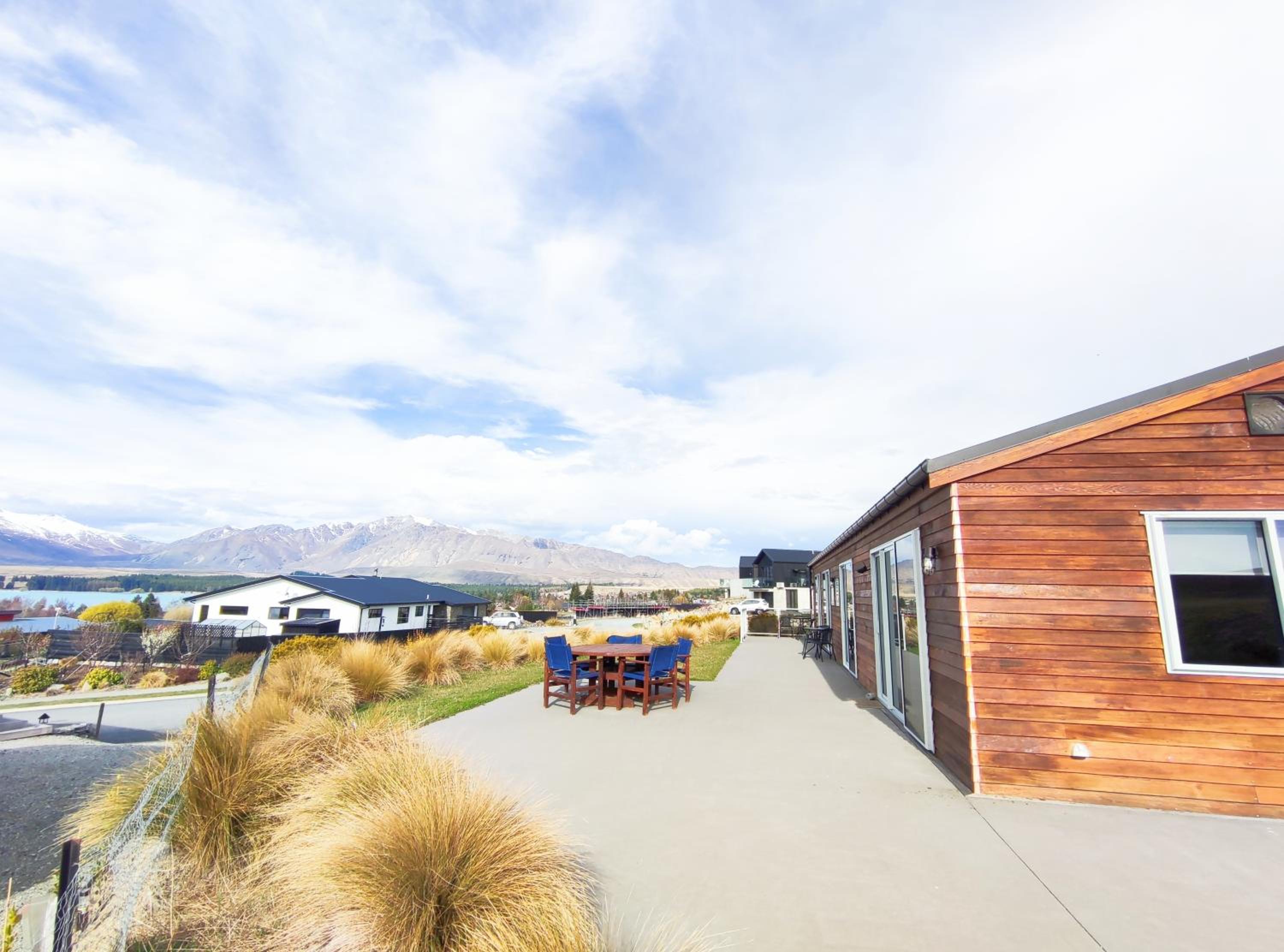 Antair Lakeview Lodge