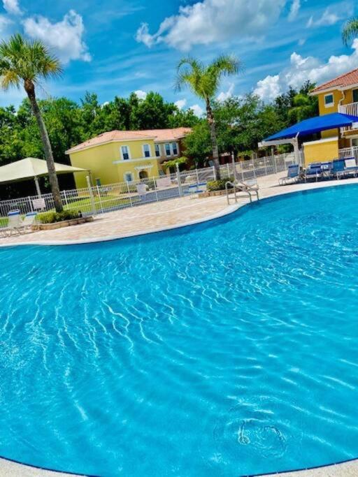 Enchanting Escape 3 Bedroom Minutes from Disney! view 5
