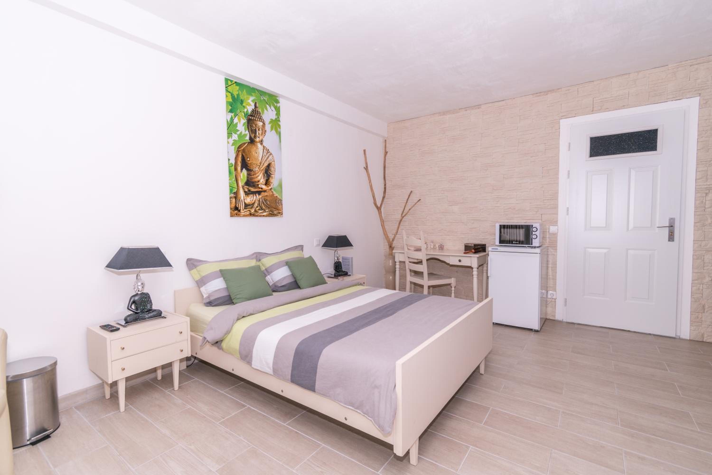 Private & Comfortable Apartments