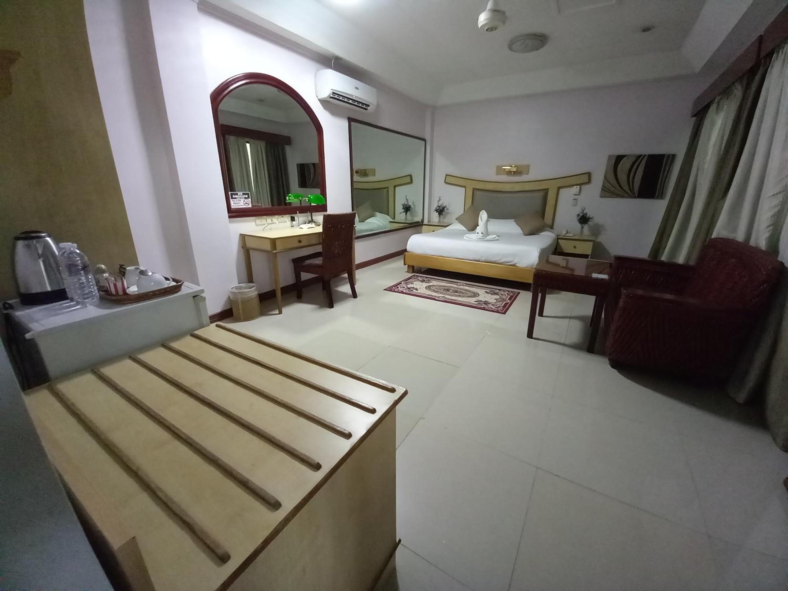 hotel room