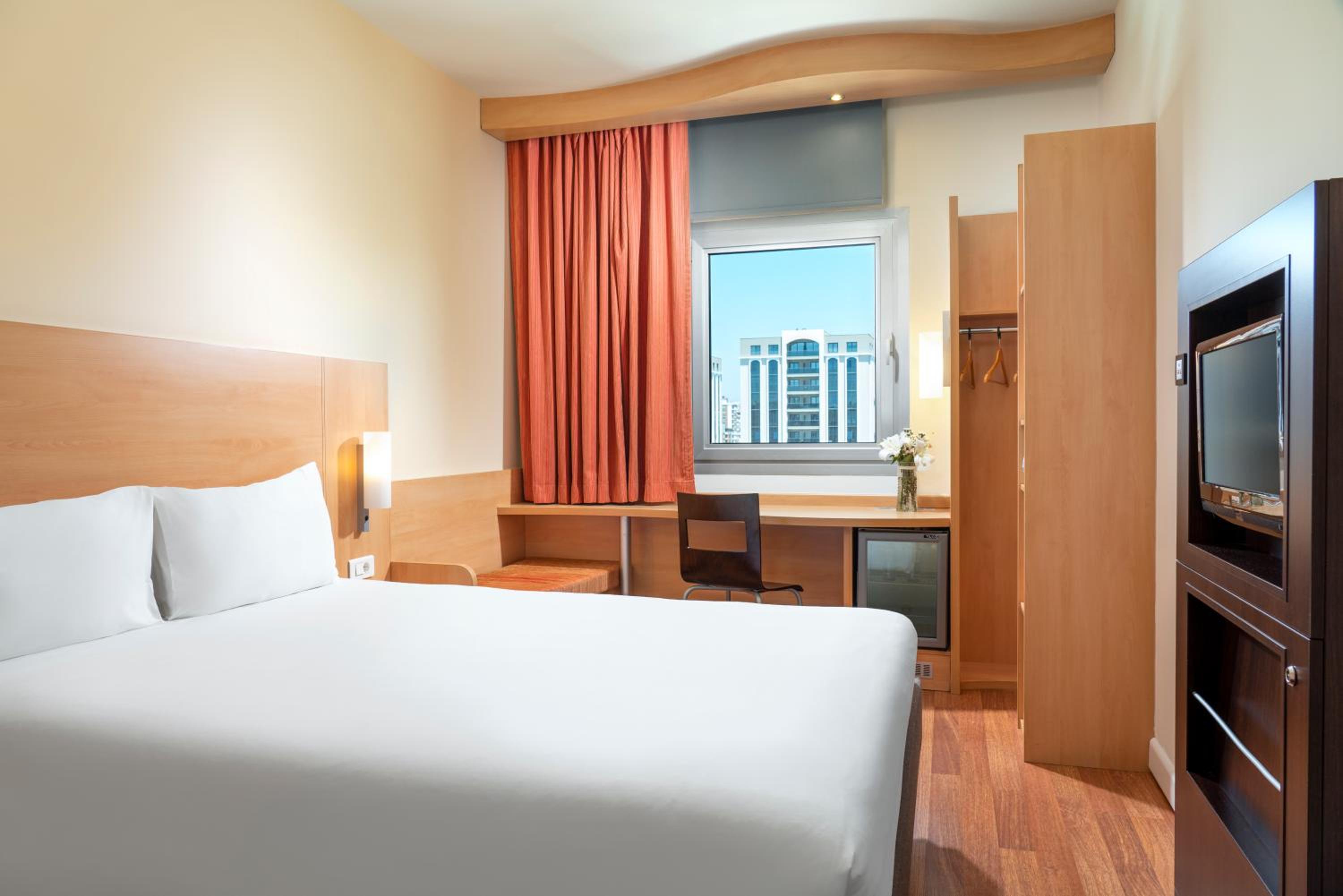ibis Adana - Image 24