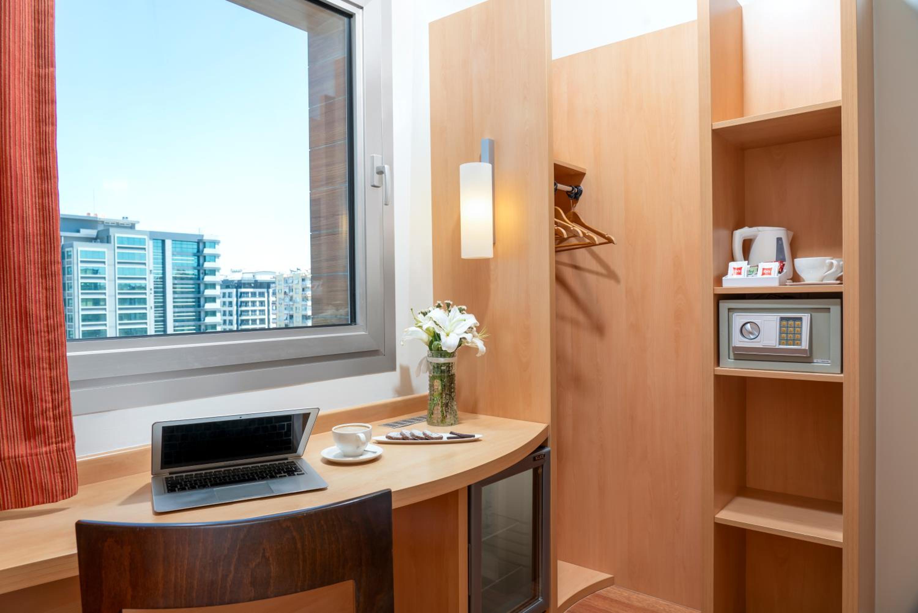 ibis Adana - Image 26