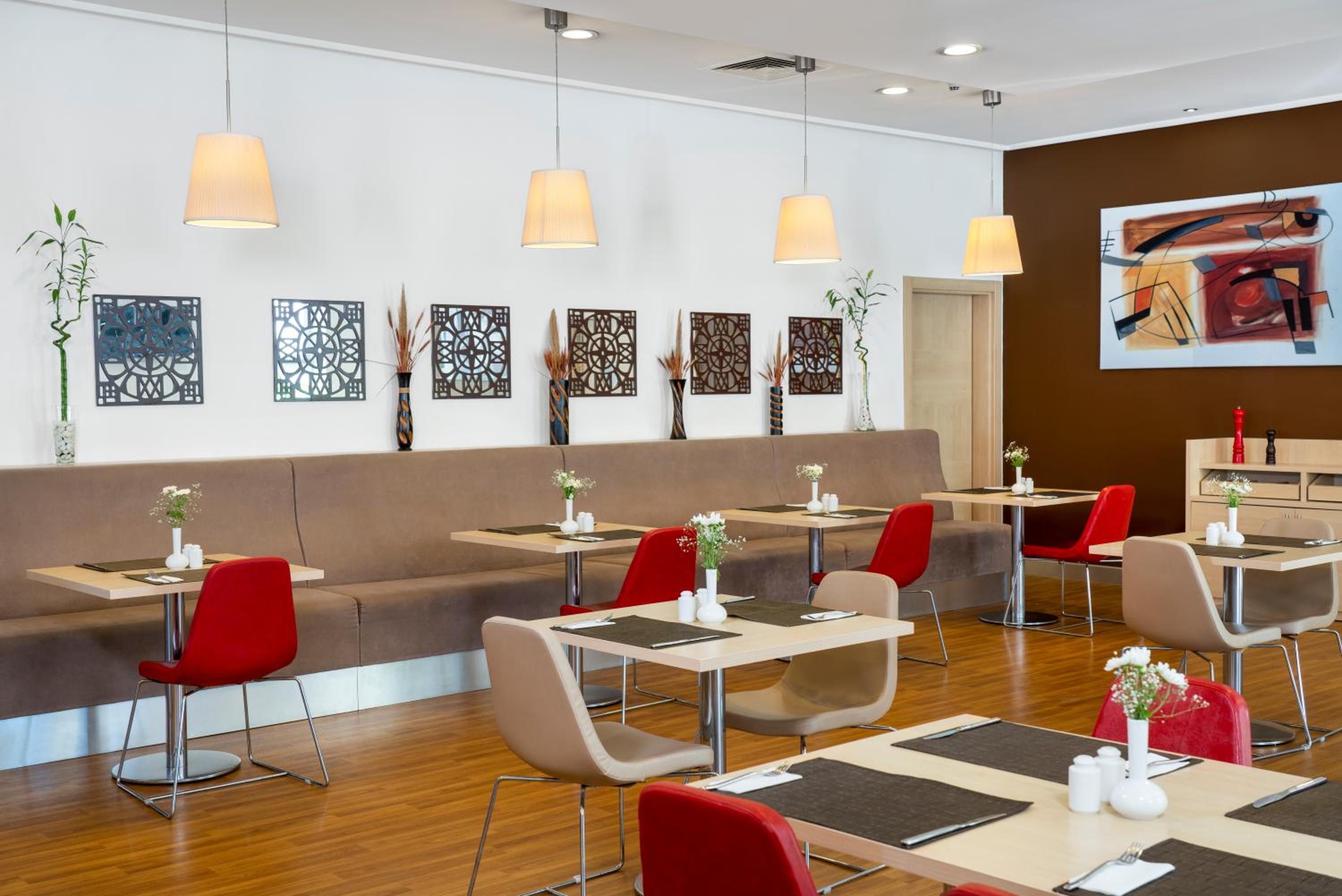 ibis Adana - Image 31