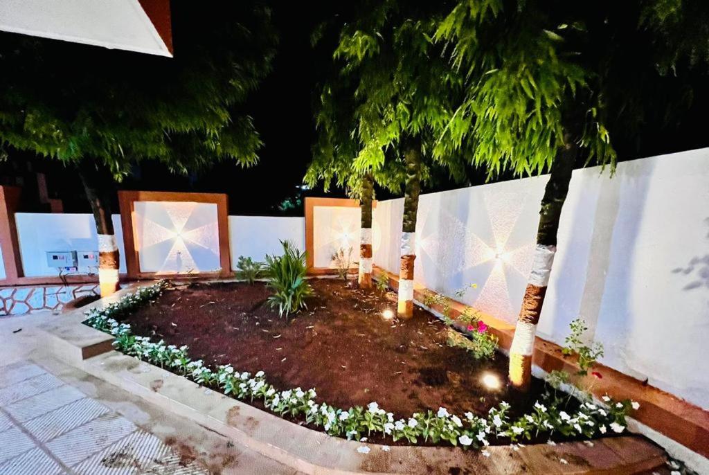 Eleven 4Bhk Luxury Villa Lonavala view 2