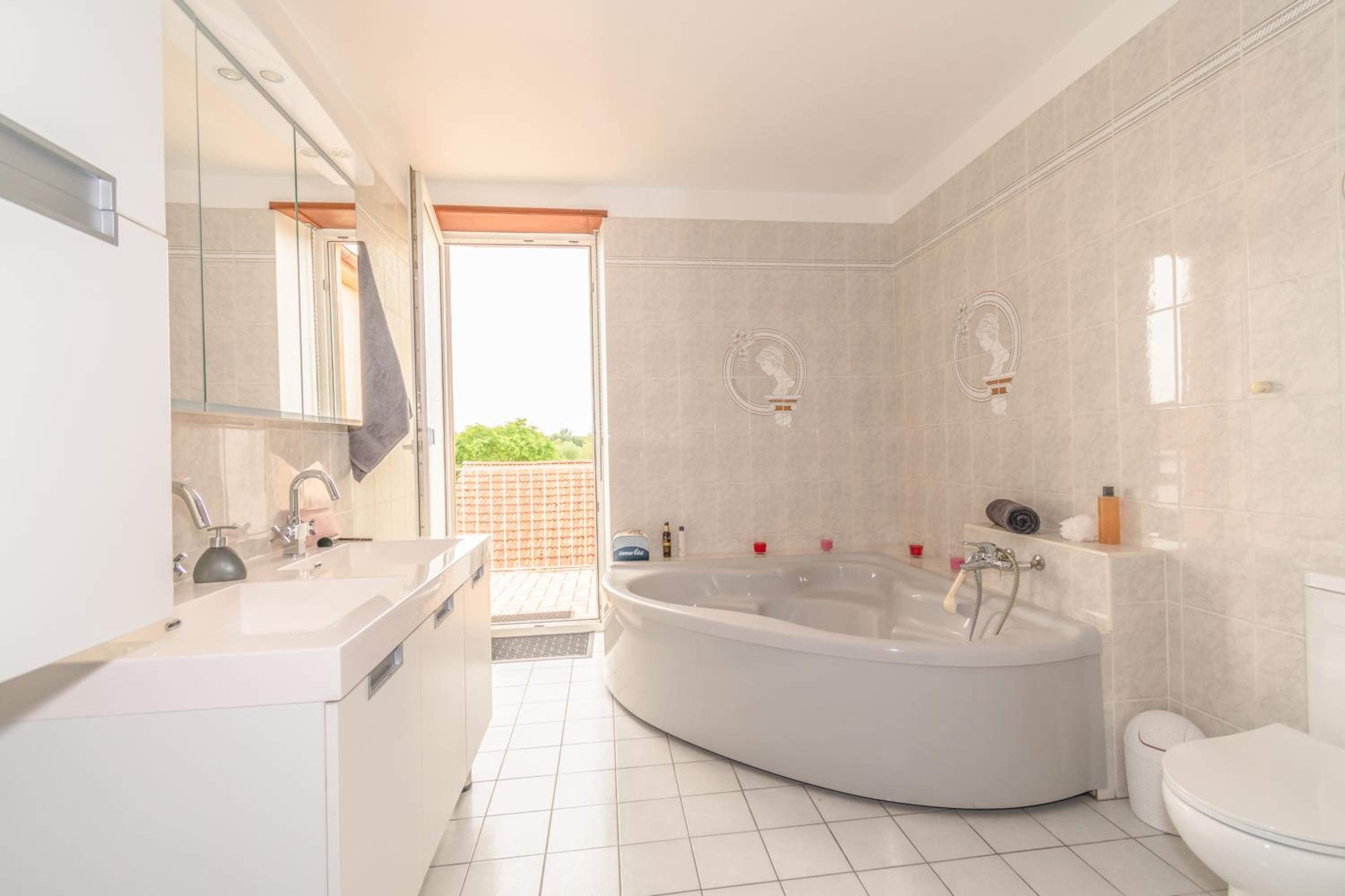 Private & Comfortable Apartments