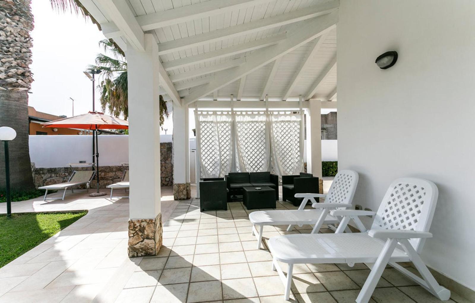 Villa Cavarra view 3