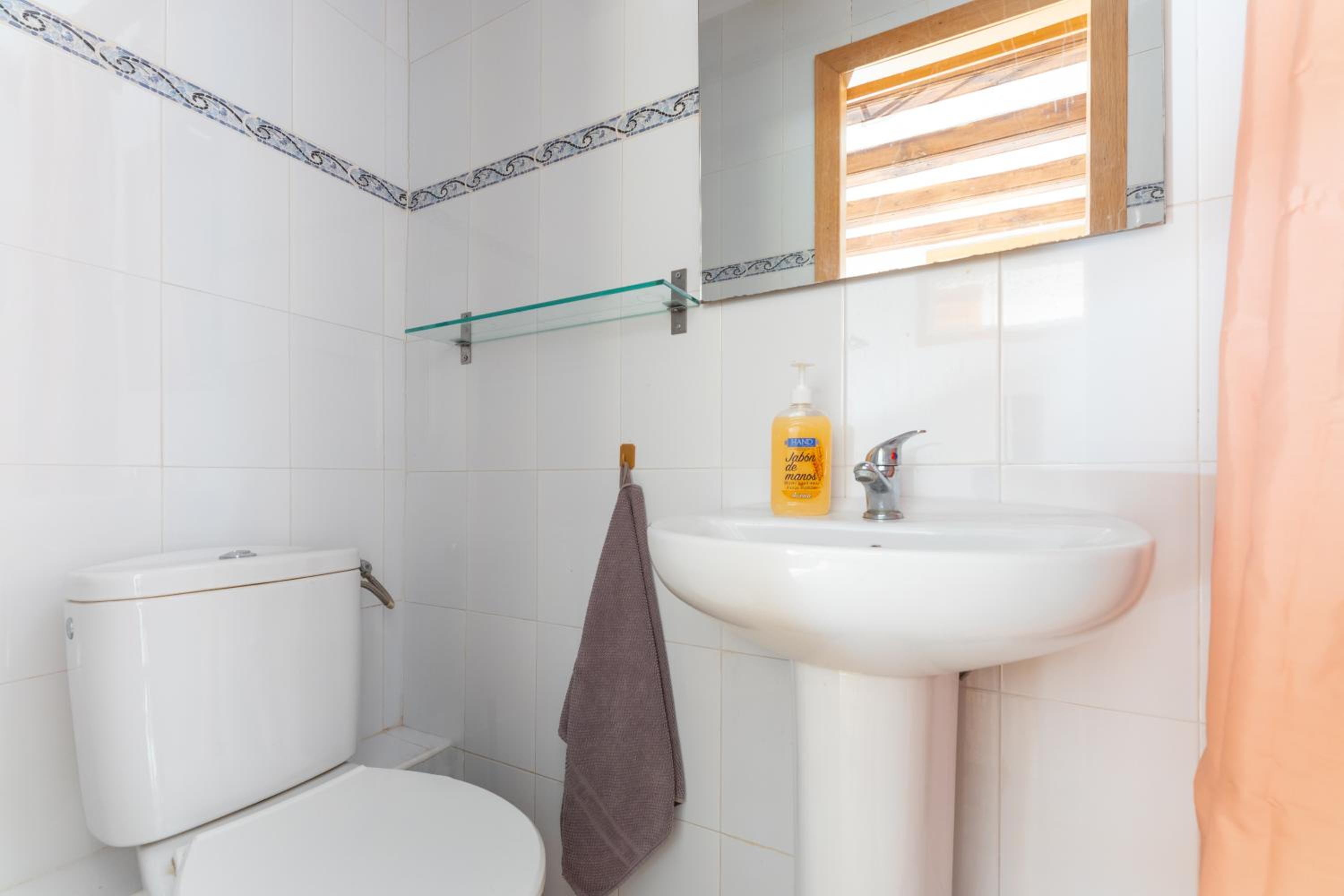 ApartEasy - Central Gracia Apartments