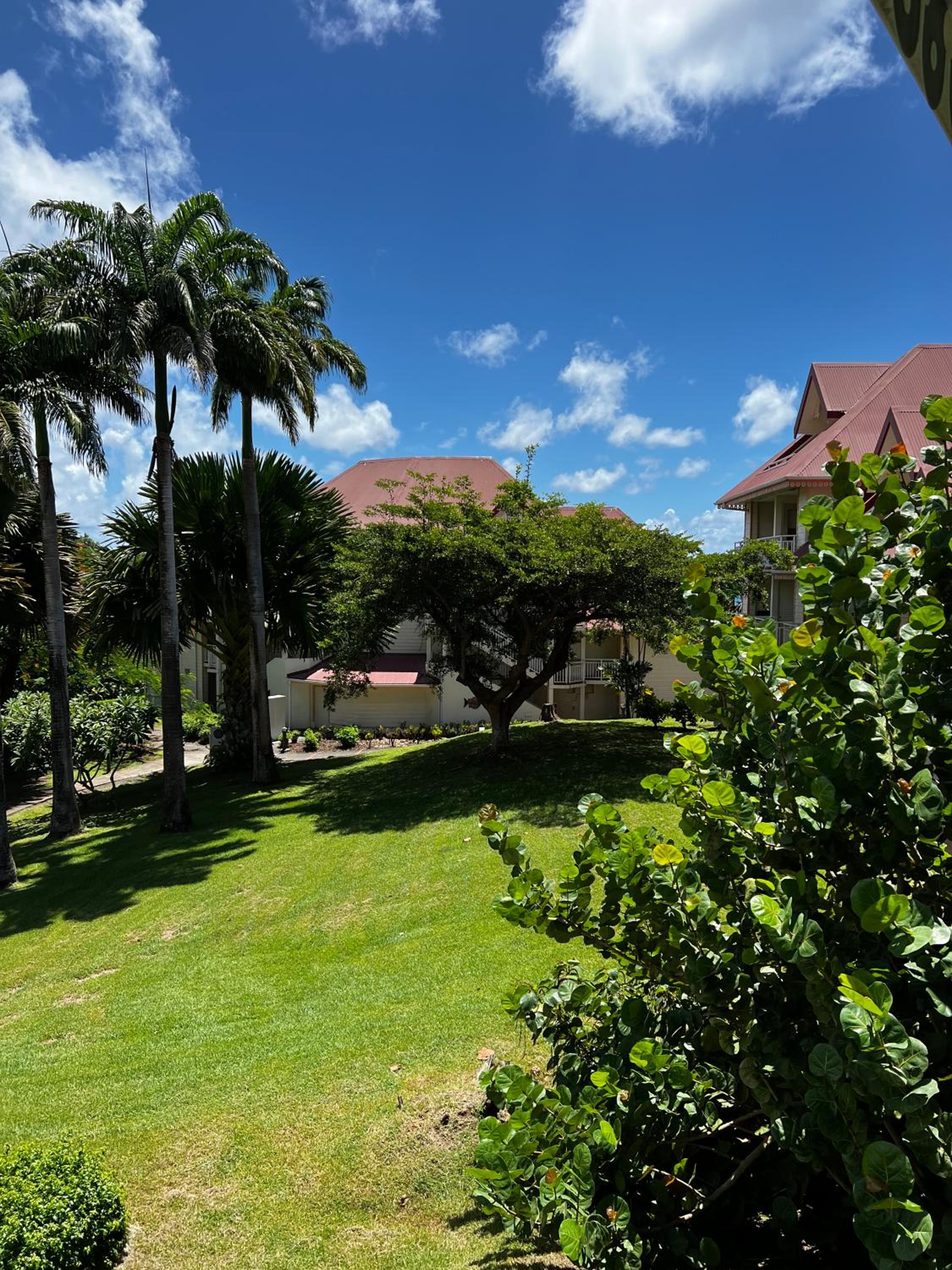 BEAU STUDIO RENOVE AU SEIN D'UN MAGNIFIQUE COMPLEXE HOTELIER