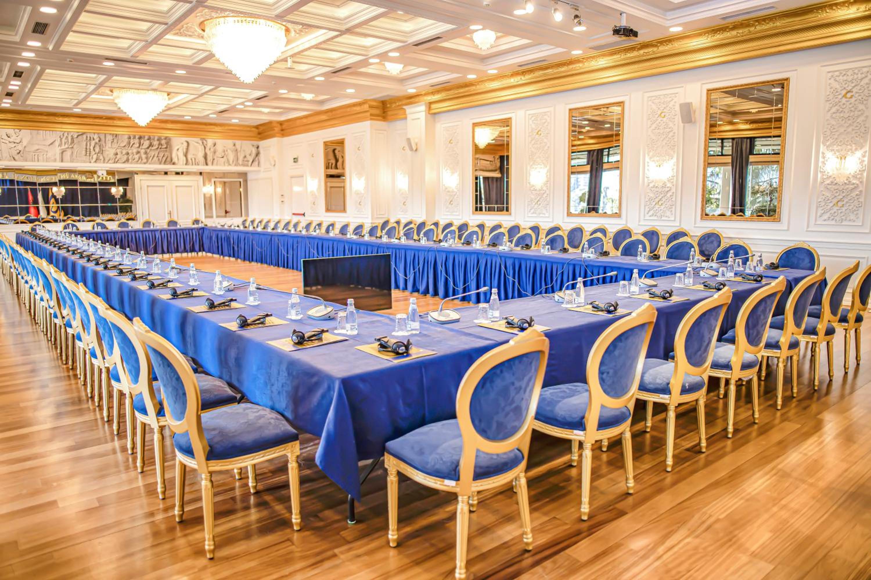 Tirana International Hotel & Conference Center