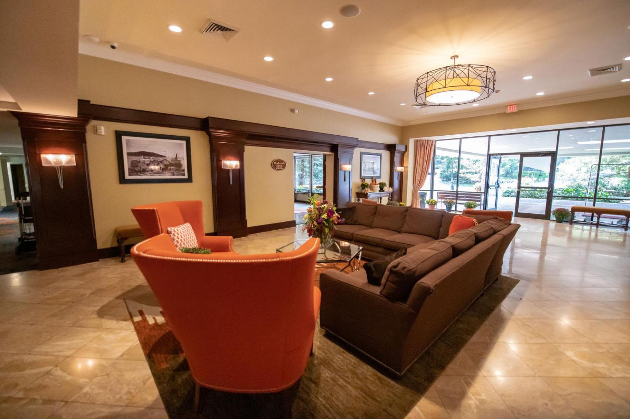 Holiday Inn Bar Harbor Regency Hotel by IHG