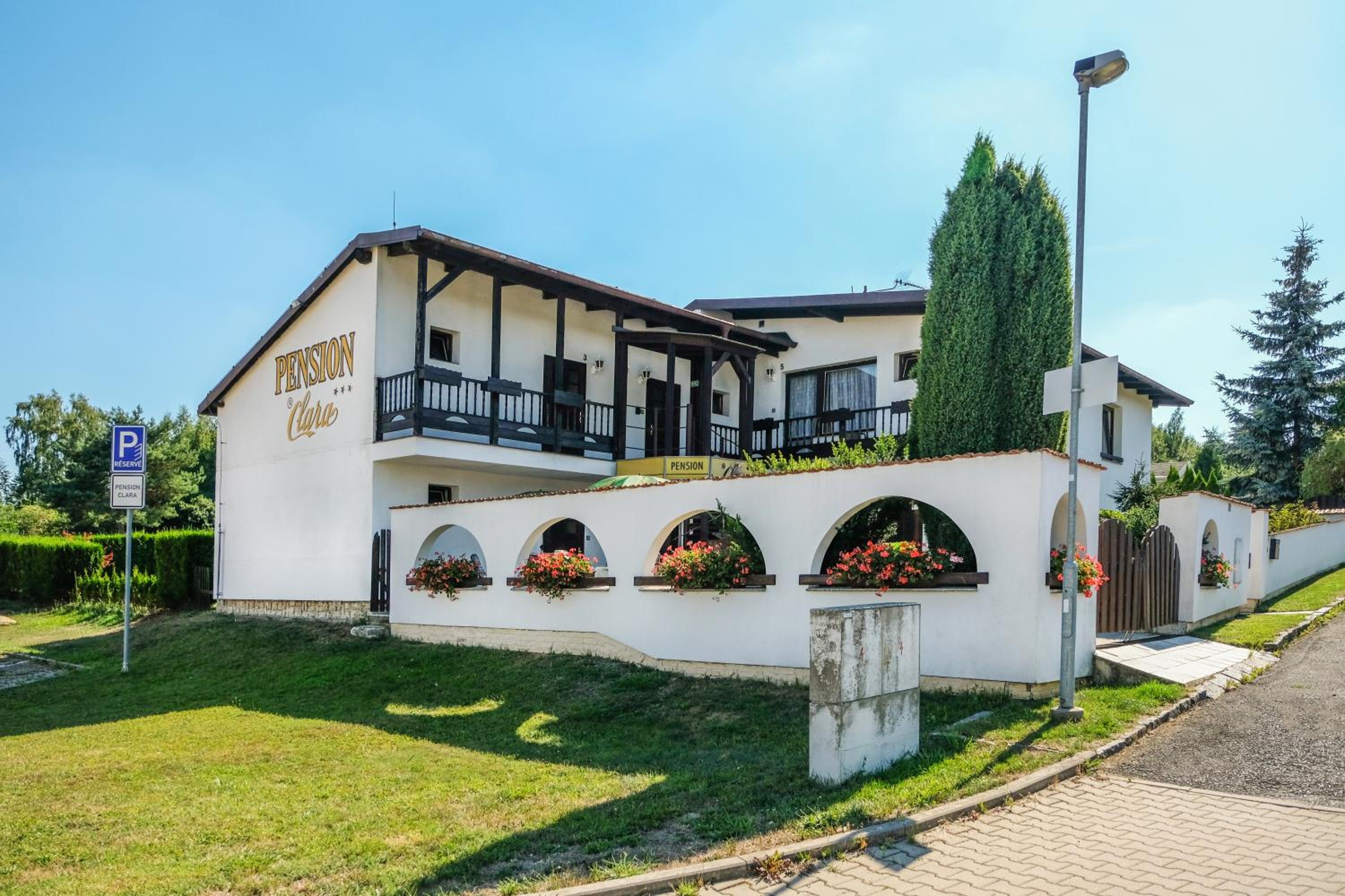 Pension Clara