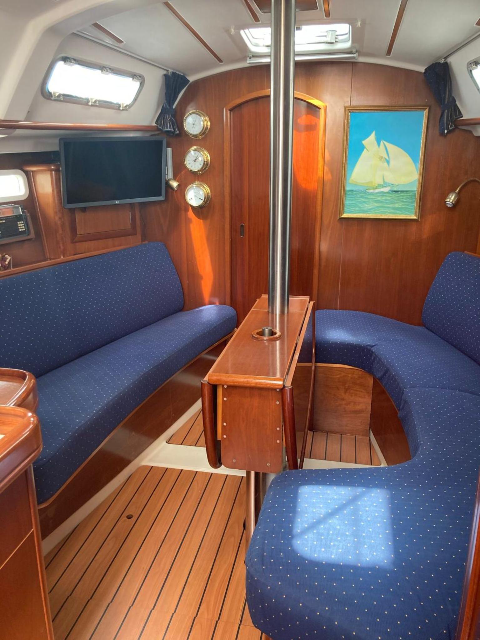 Sea Bloom - Sleep & Sail in Tejo view 3