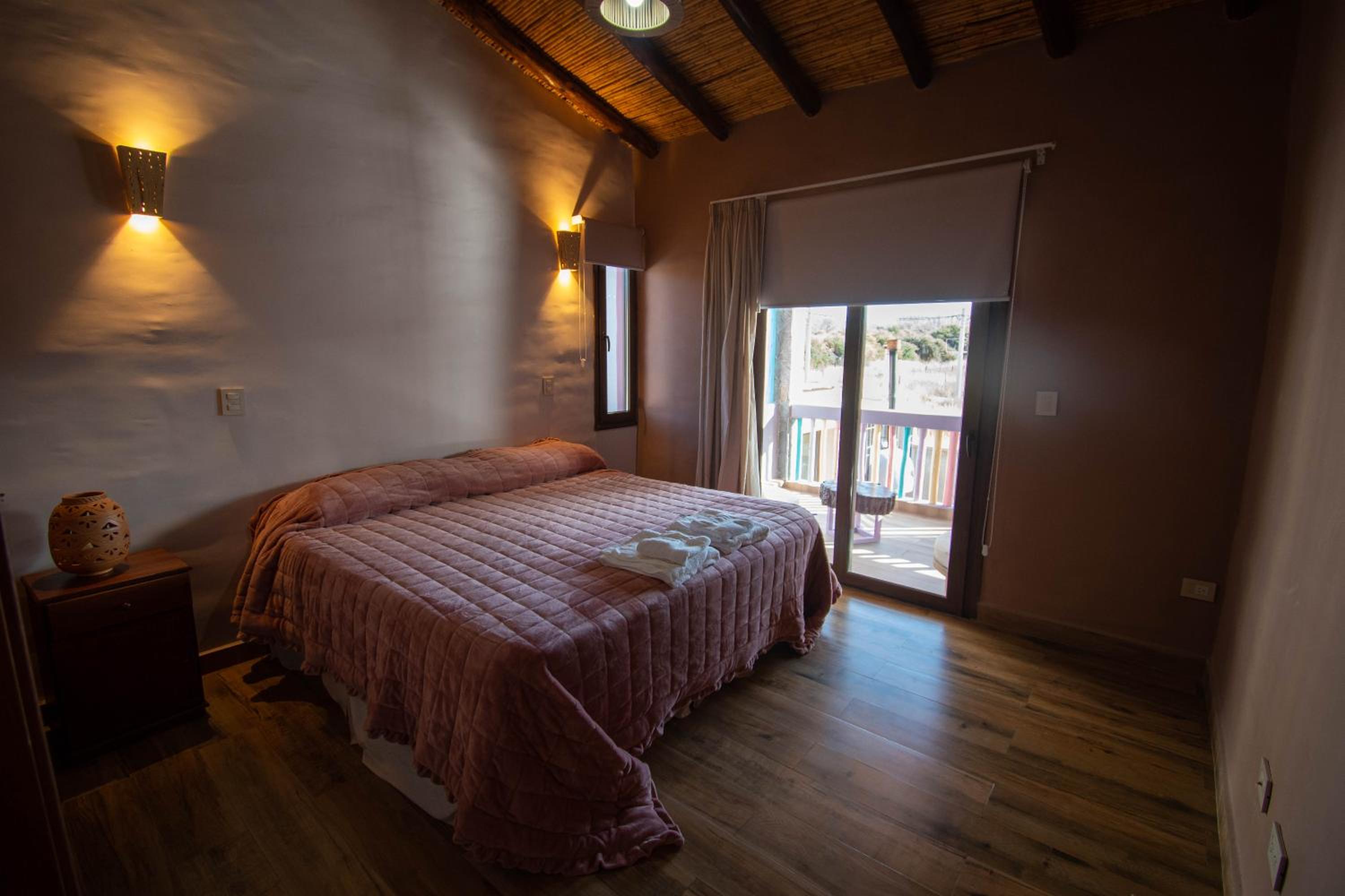 Tikay Humahuaca Refugio de Tierras
