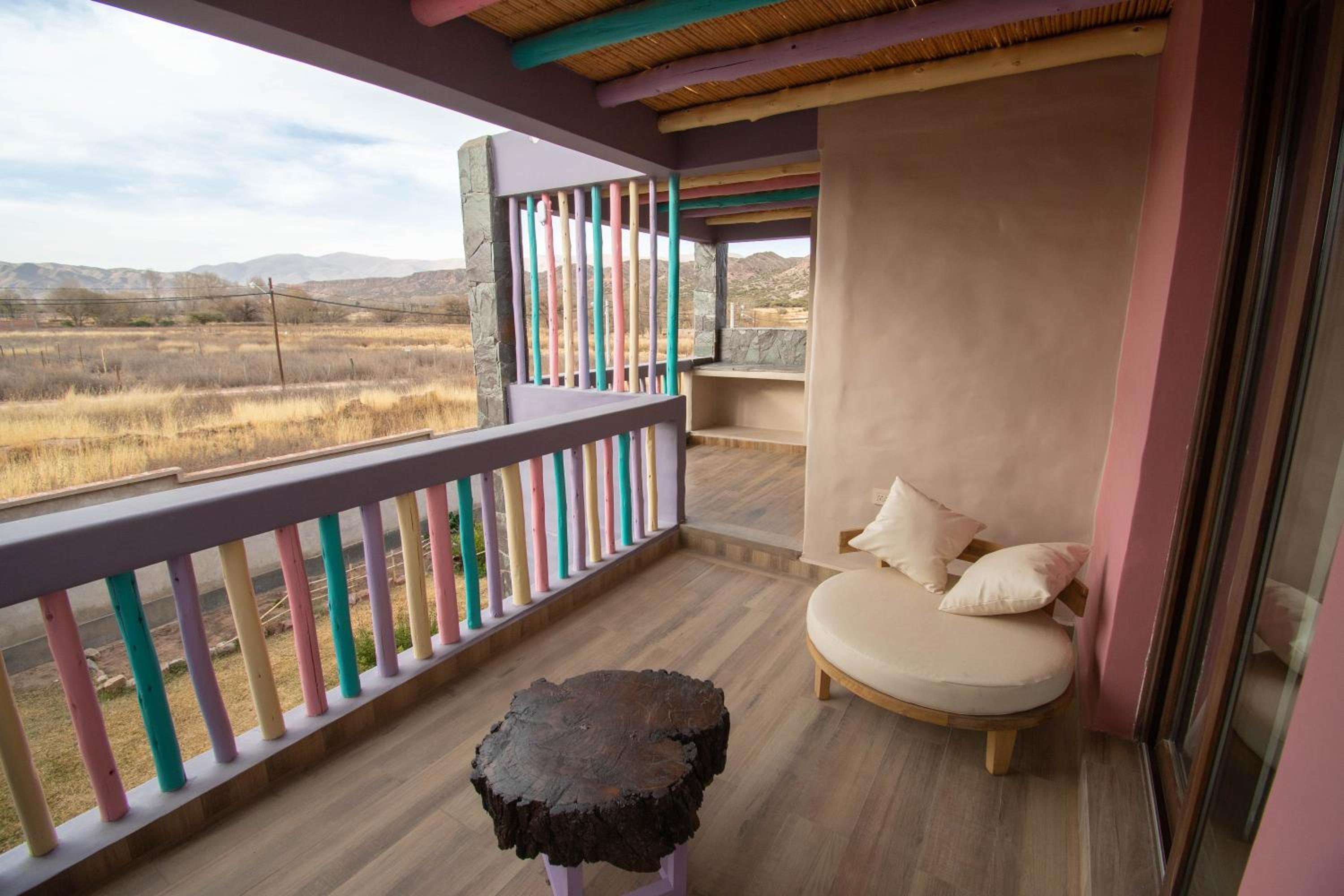 Tikay Humahuaca Refugio de Tierras