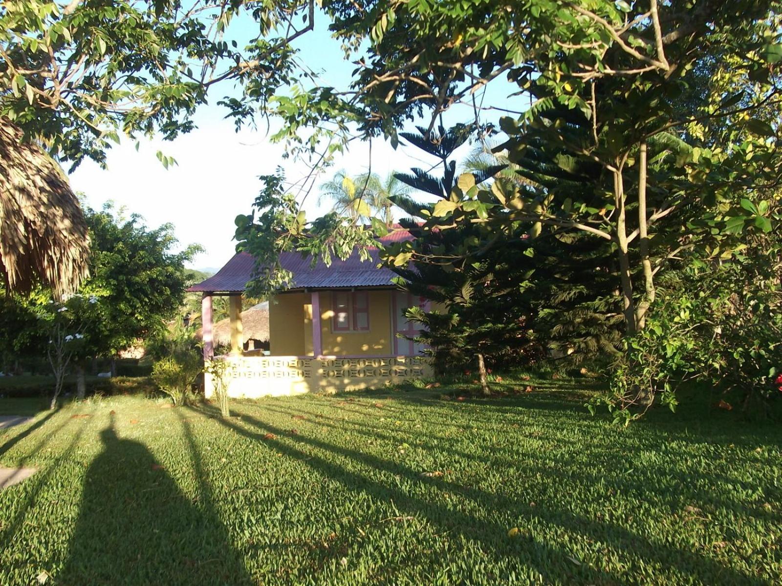Los Bohios Campo Añil