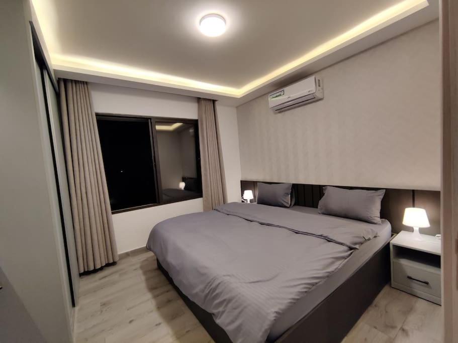 (41)m luxury room royal view near all services view 2