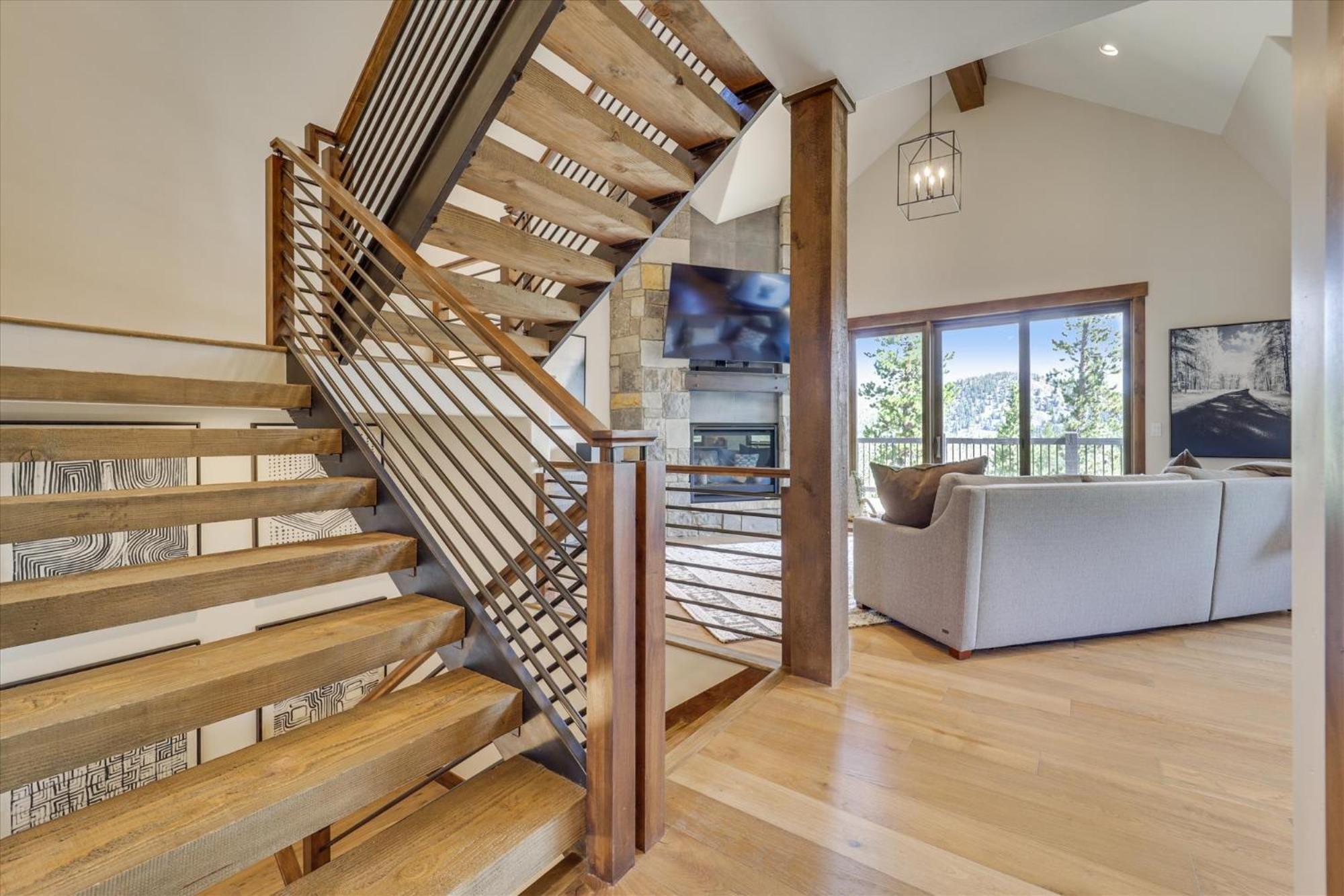 Wolverine Lookout townhouse
