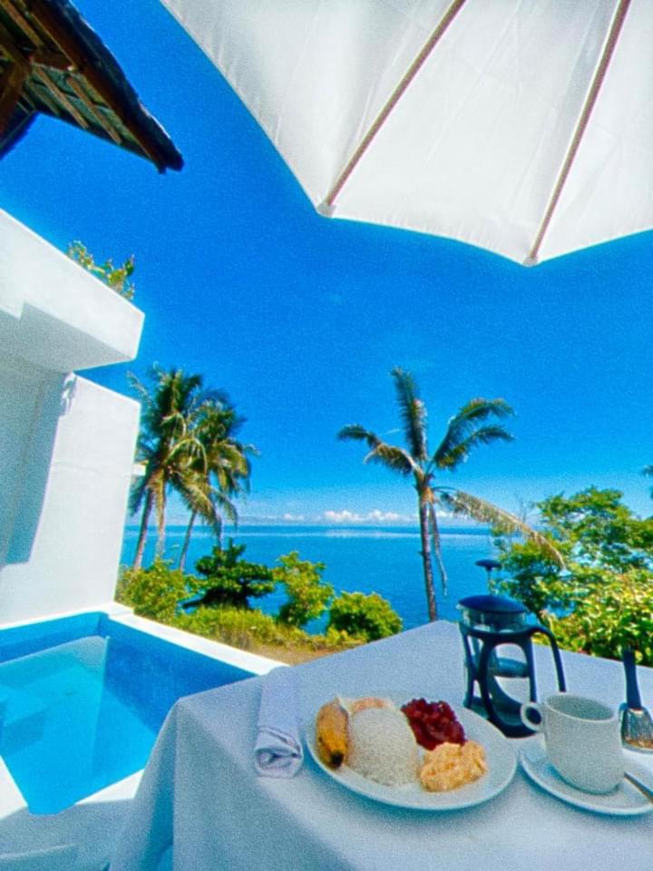 Bintana Sa Paraiso