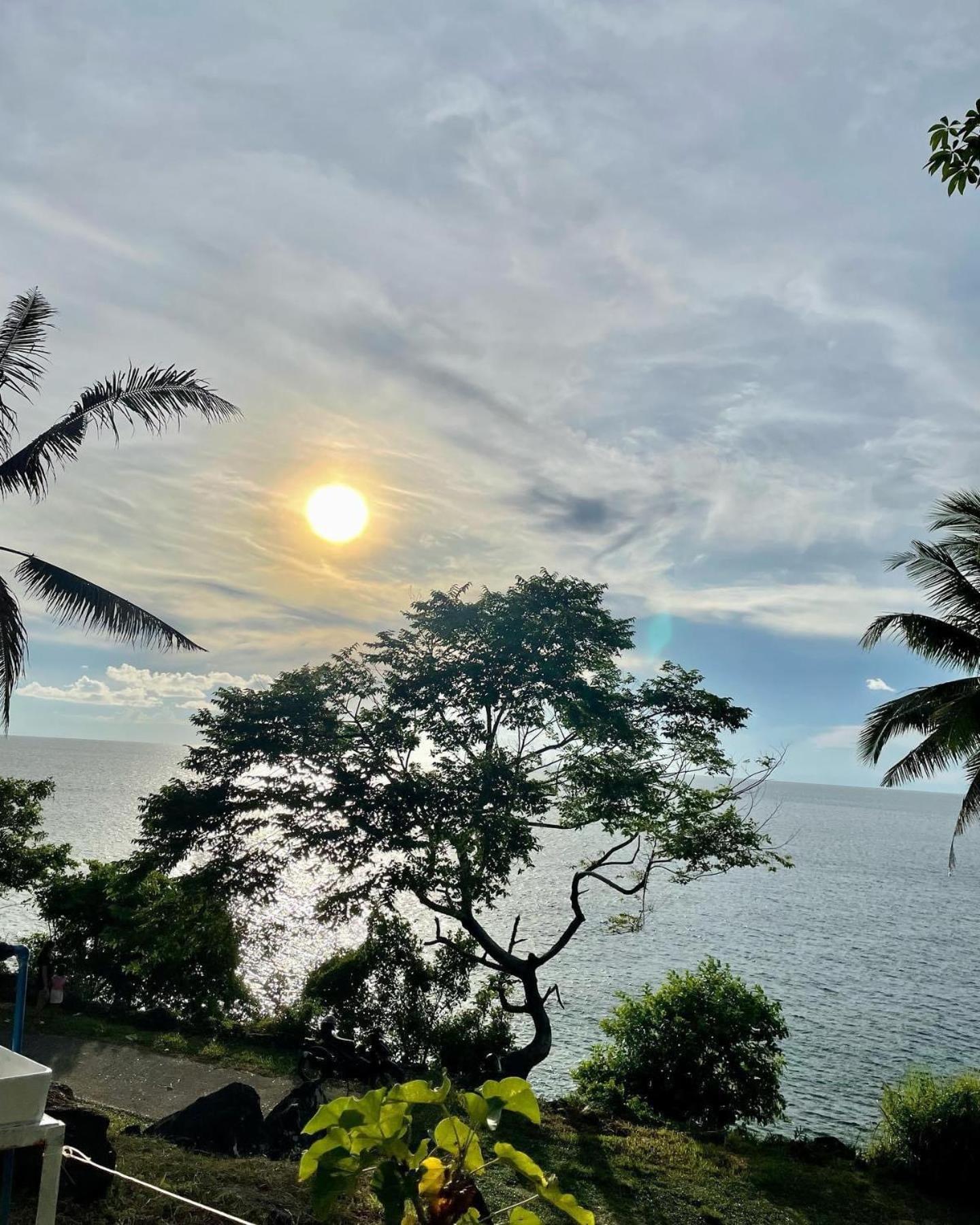 Bintana Sa Paraiso