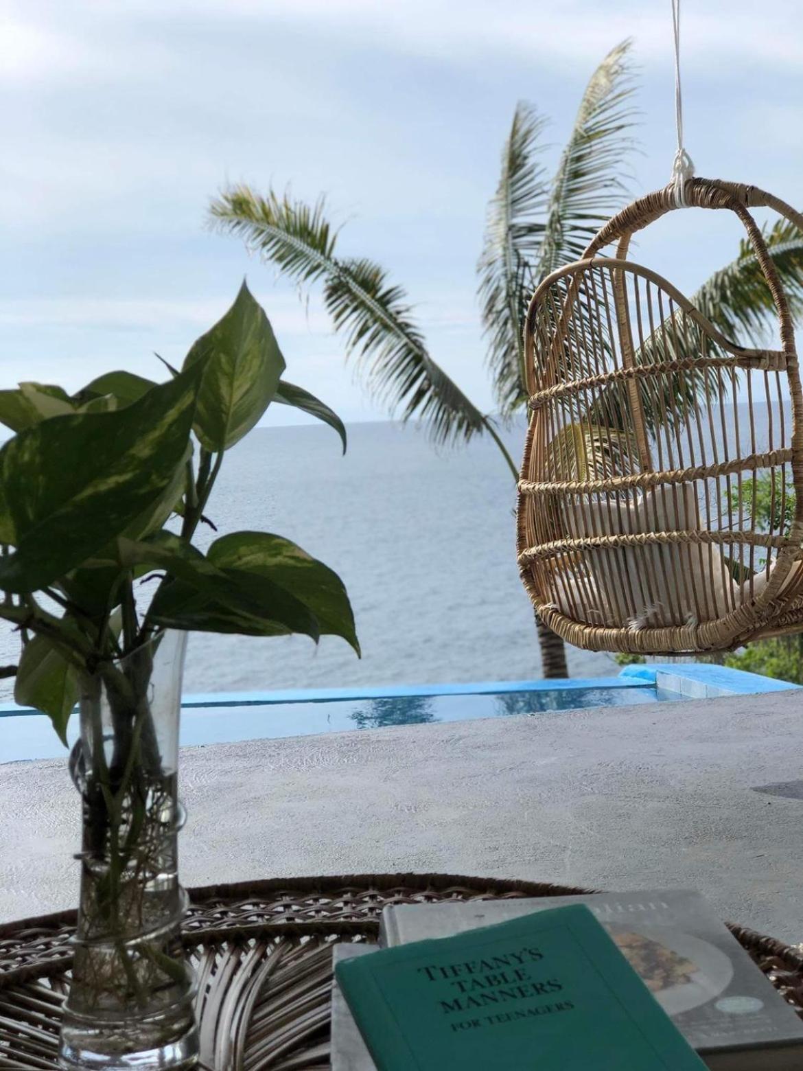 Bintana Sa Paraiso