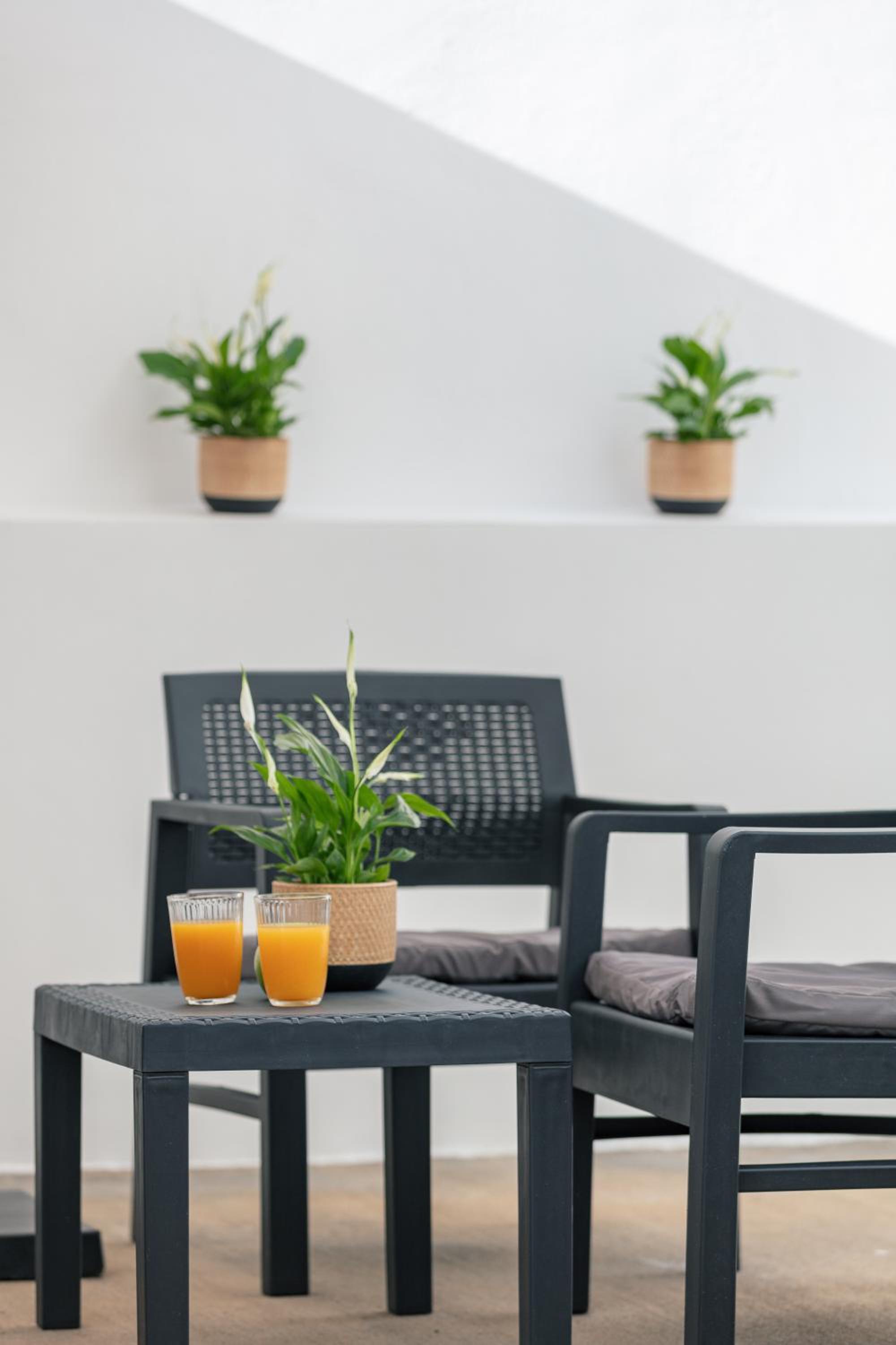Kalopsia Home