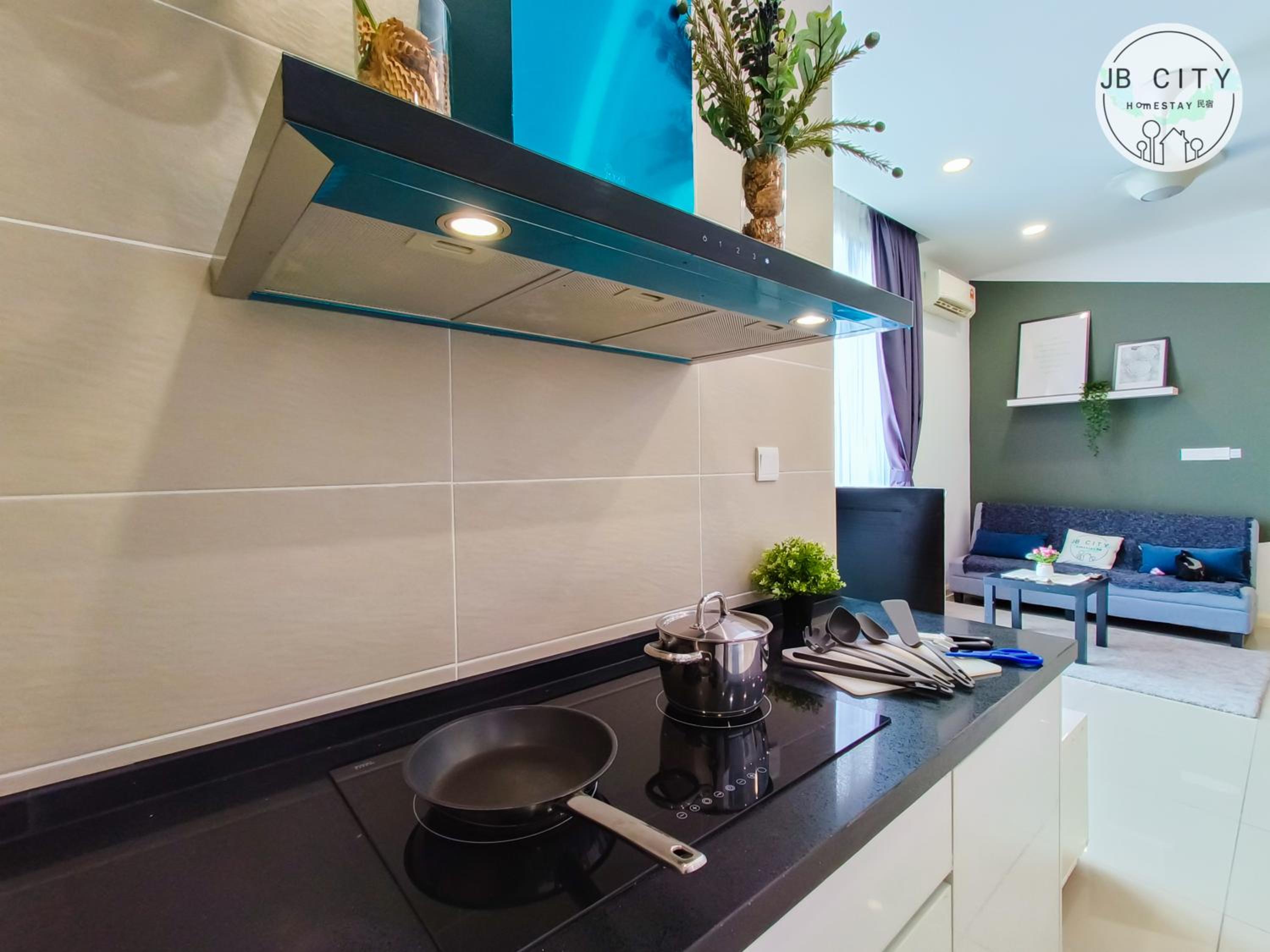 D'Pristine Suites by RR JBcity