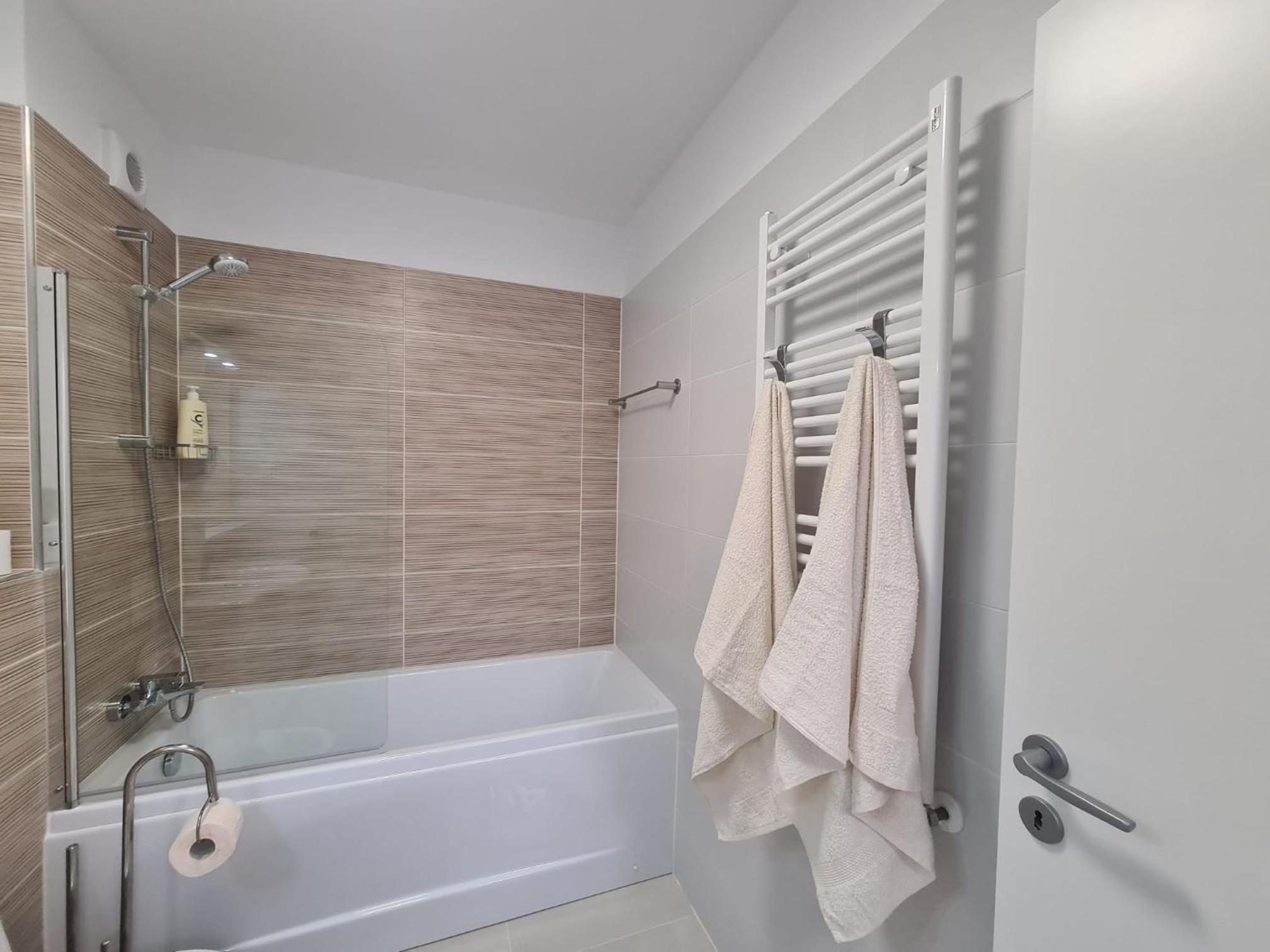 Ghencea Residence 158 L2 view 3