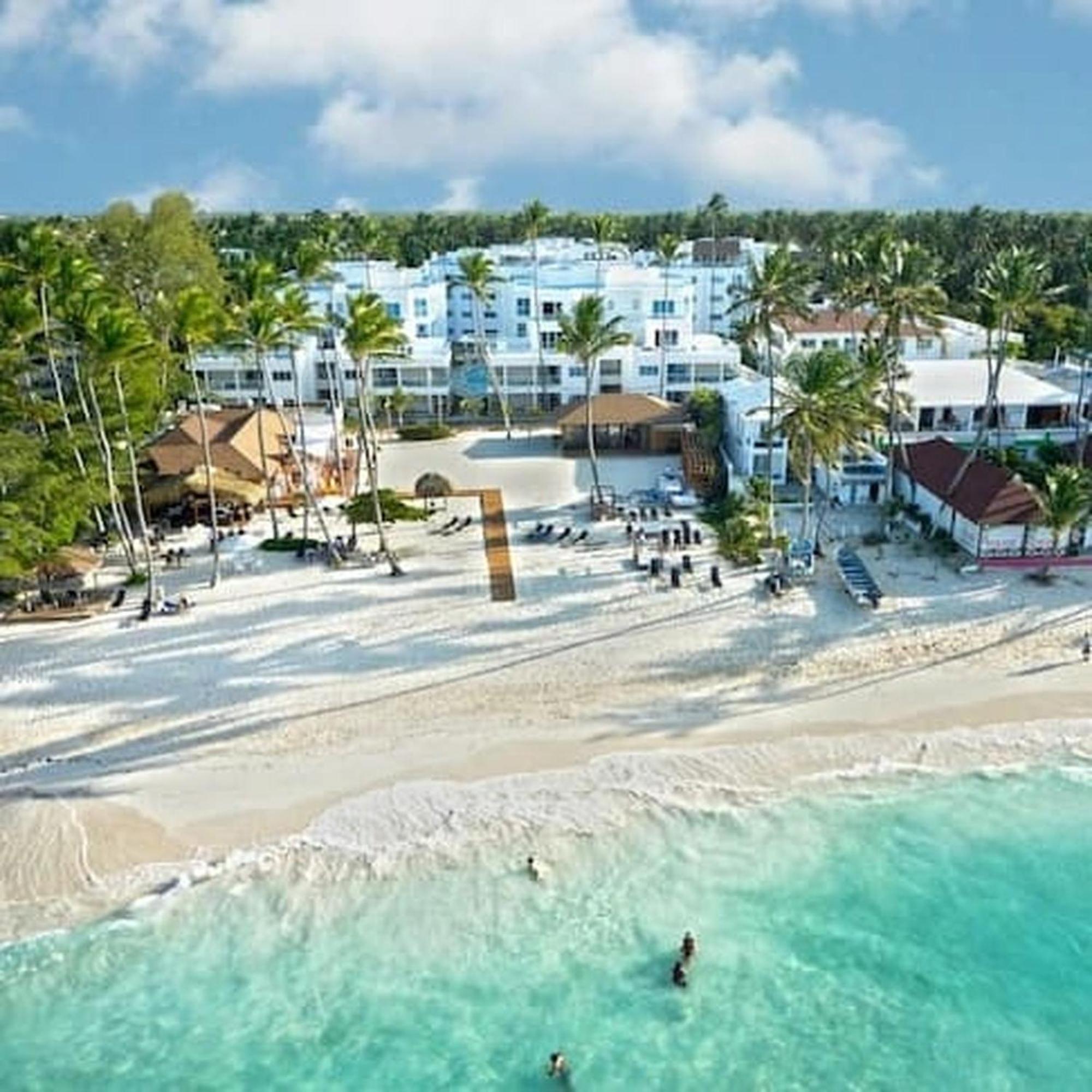 Chic Beachfront Apartment - Private Beach Access view 2