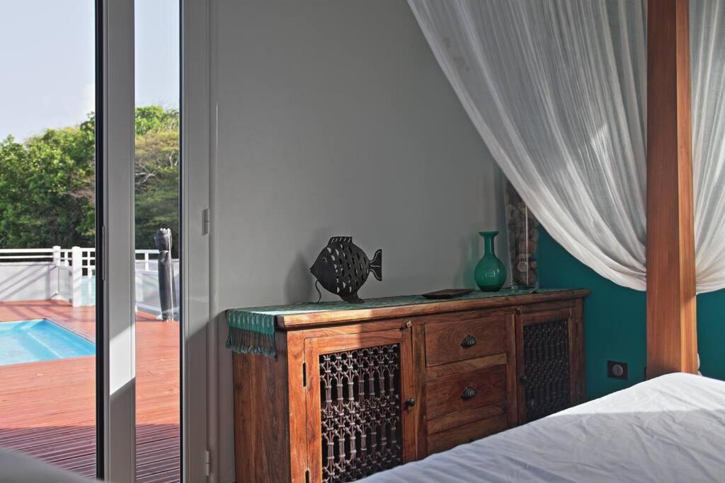 Villa Outremer - En bord de plage view 5
