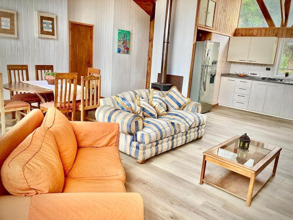 Casa al lado de playa c/ juegos niños- mascotas