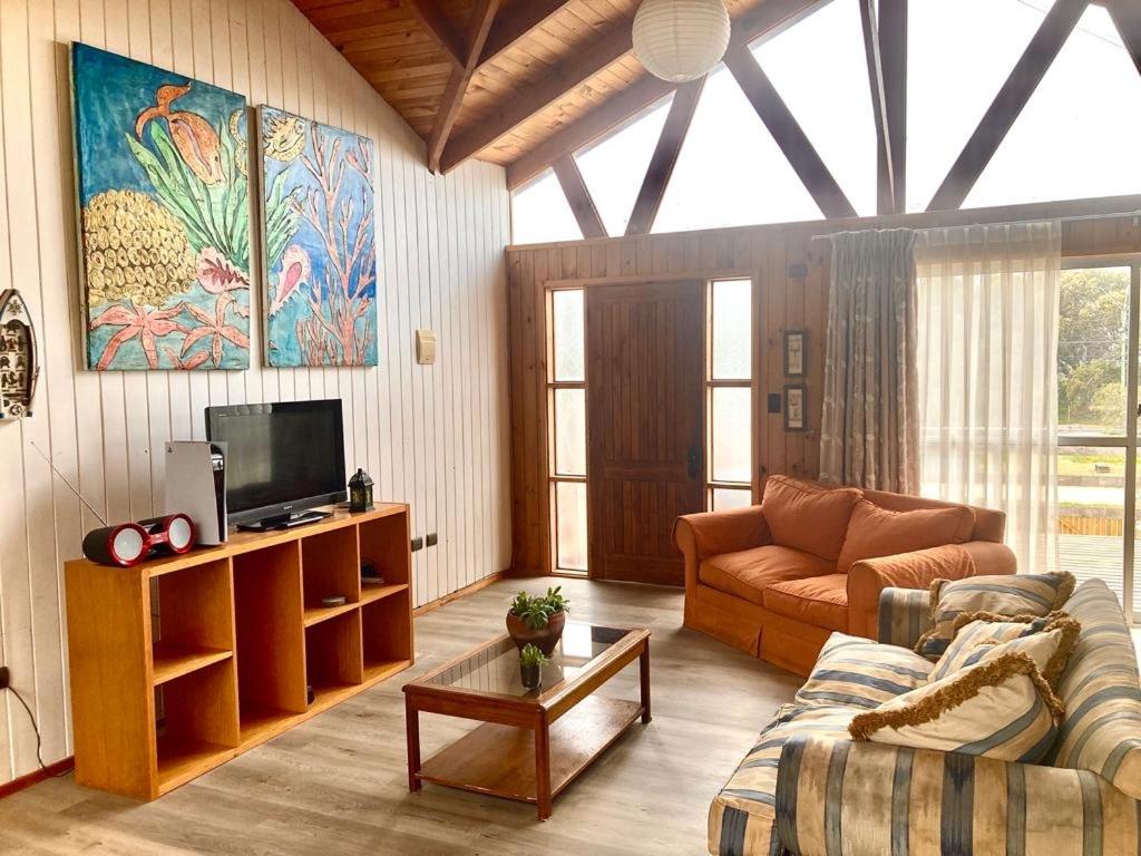Casa al lado de playa c/ juegos niños- mascotas