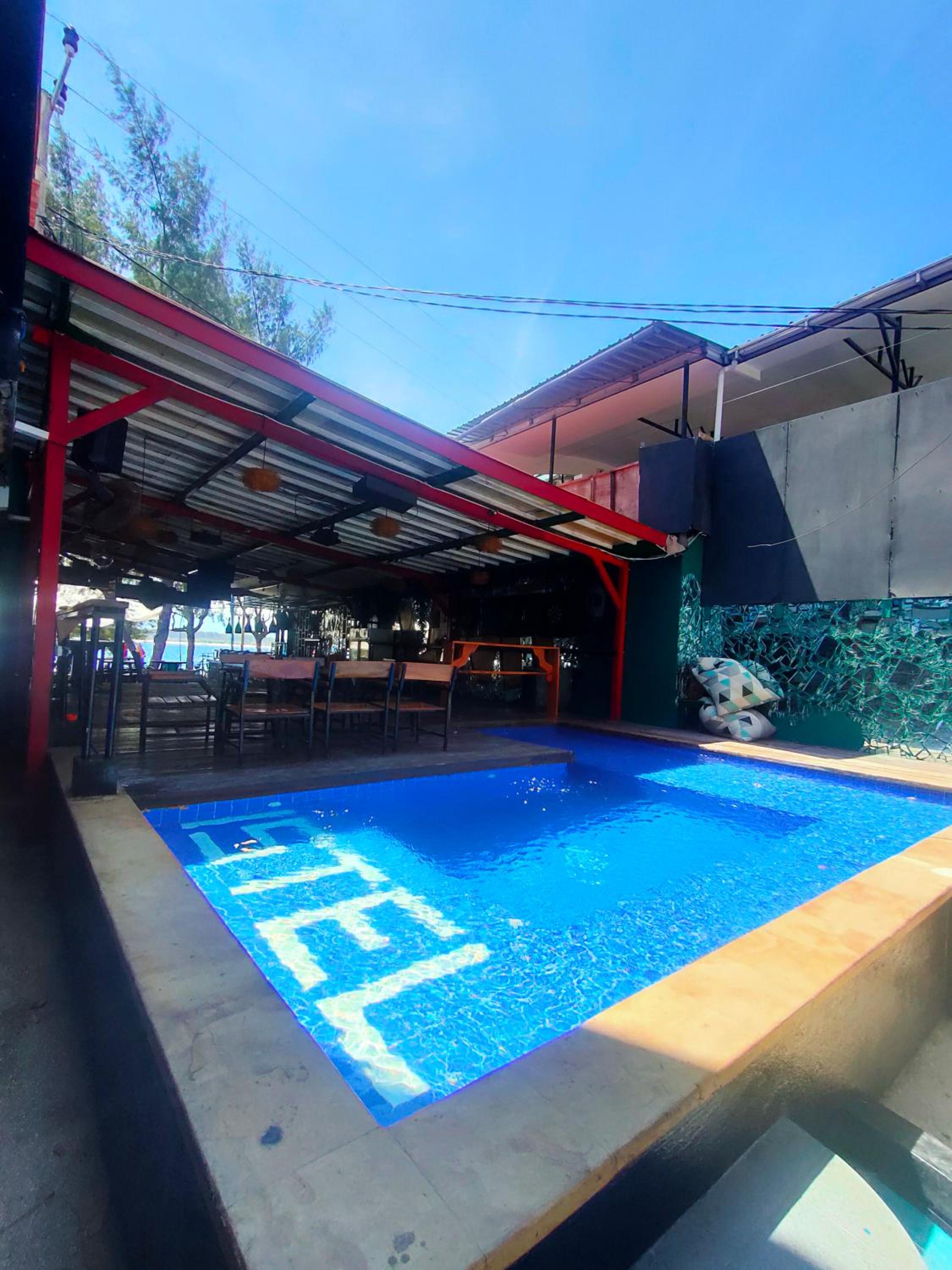 Gili Beach Bum Hostel