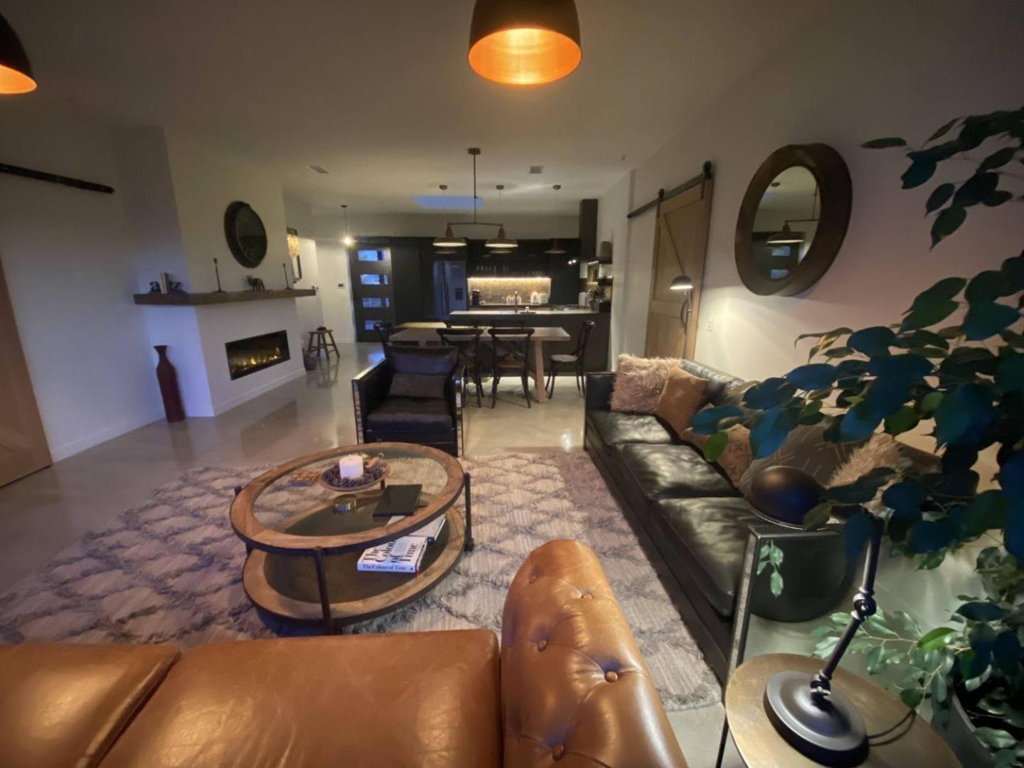 Black Stilt Retreat, STUNNING luxury property view 3