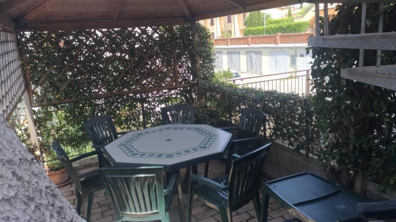 Appartamento FioreAle - sulle colline Toscane a 11 km dal mare view 3