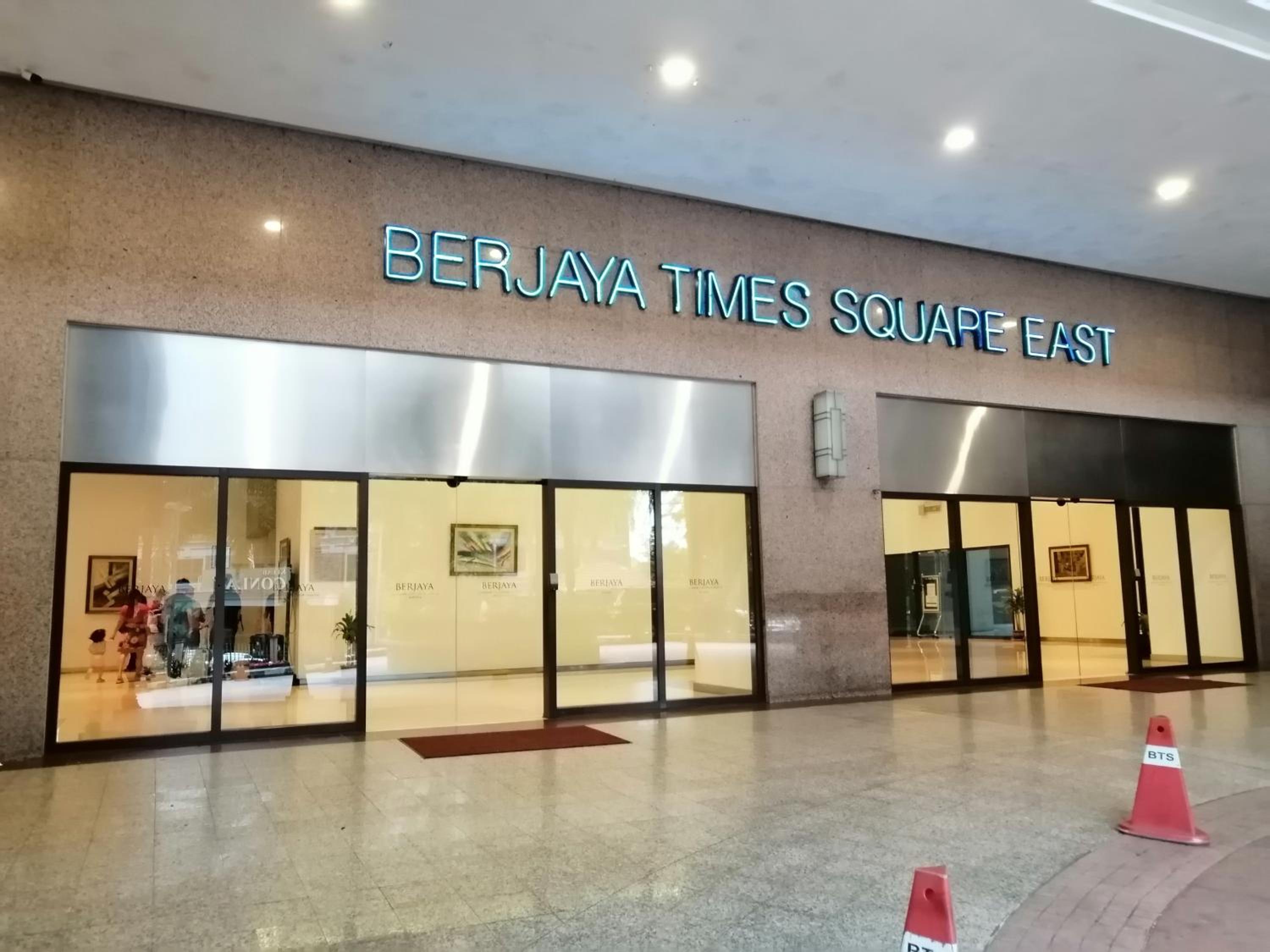 Kl landmark apartment at berjay Times square