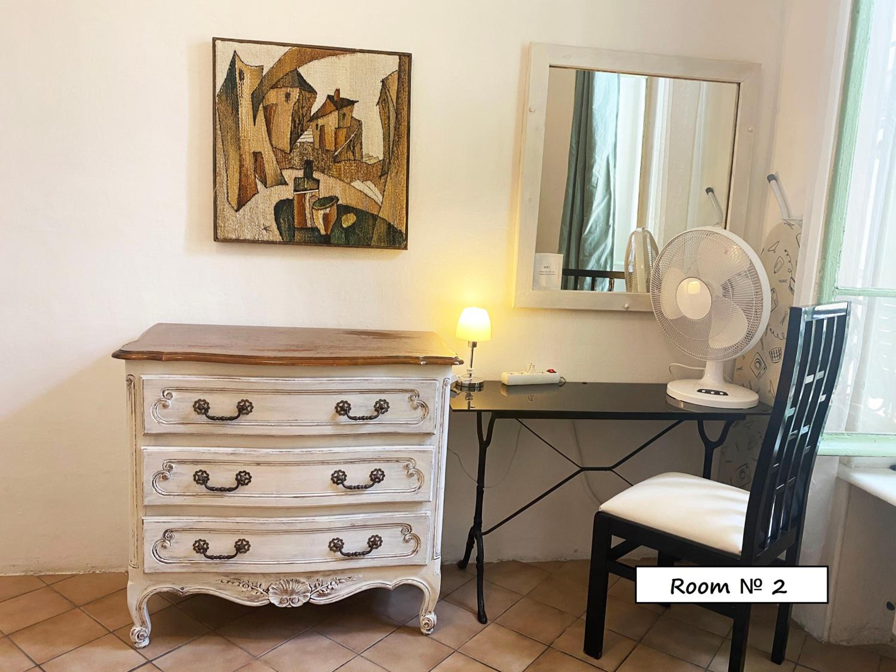 Nice Center Room