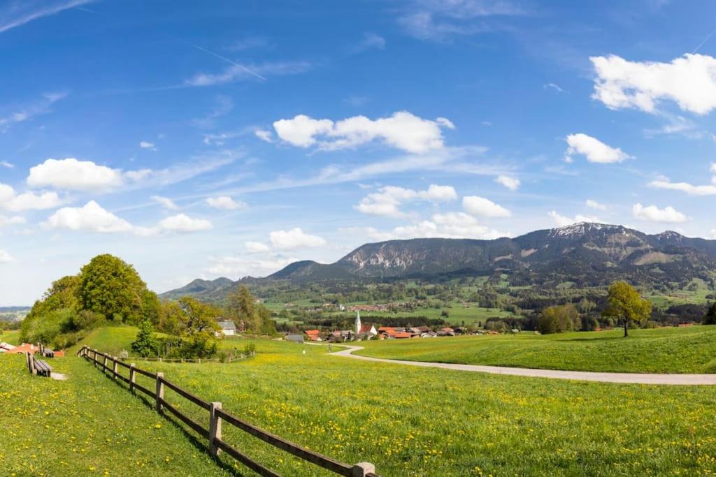 Fritzis Alpenidyll „Sommertraum & Winterromantik”