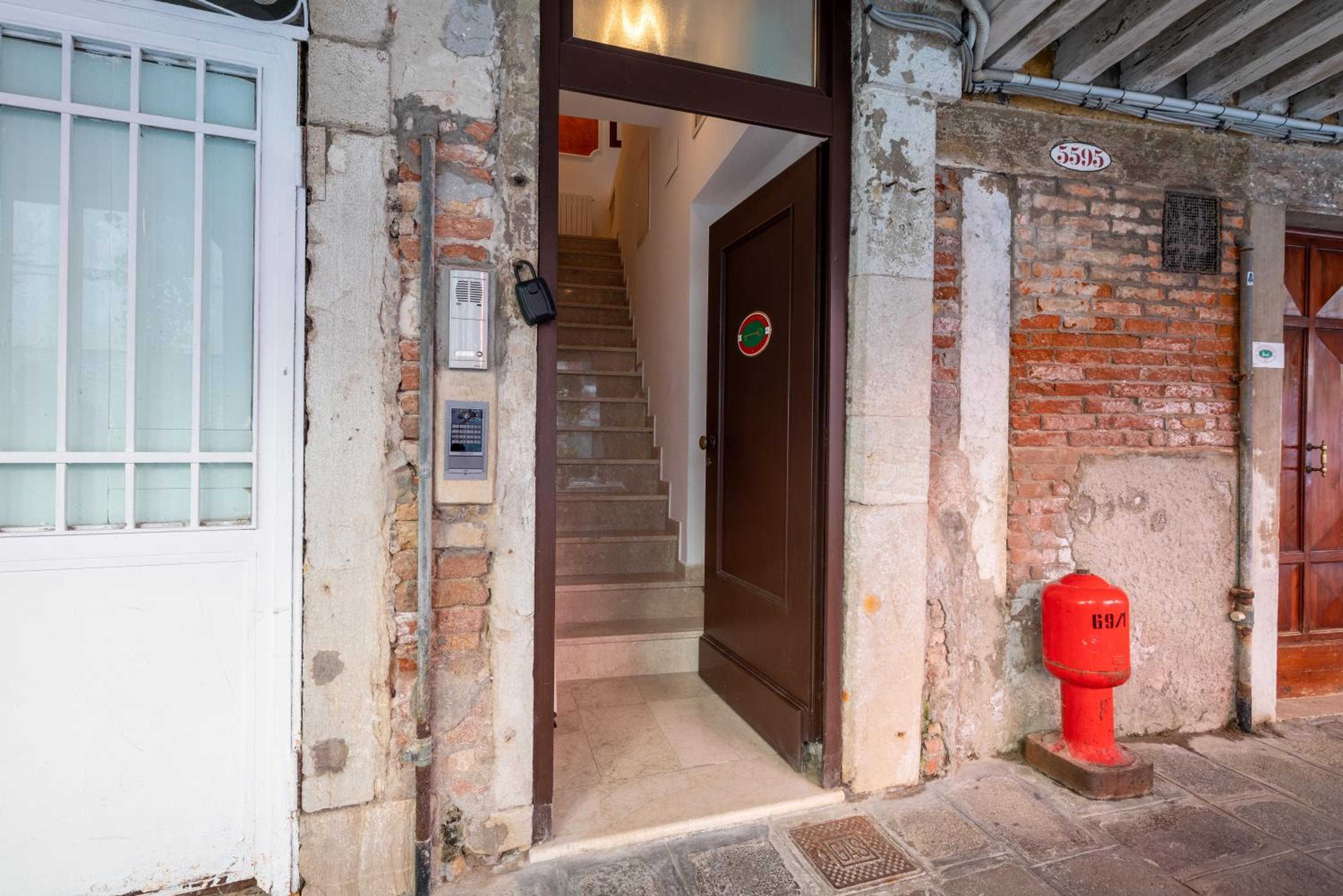 Hotel al Sotoportego — Venice